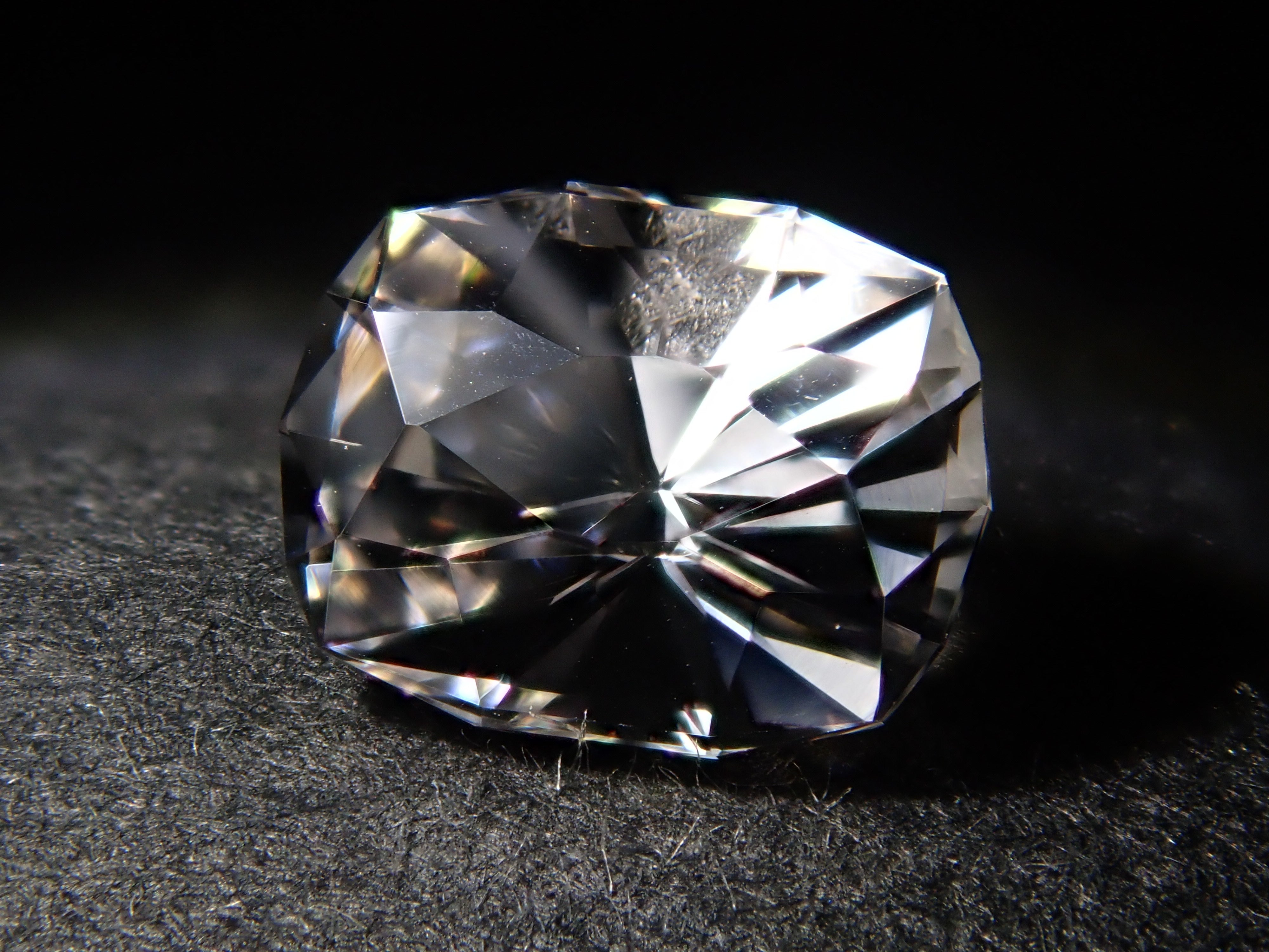 【12/20 22時販売】ブラジル産ゴーシェナイト 0.527ctルース