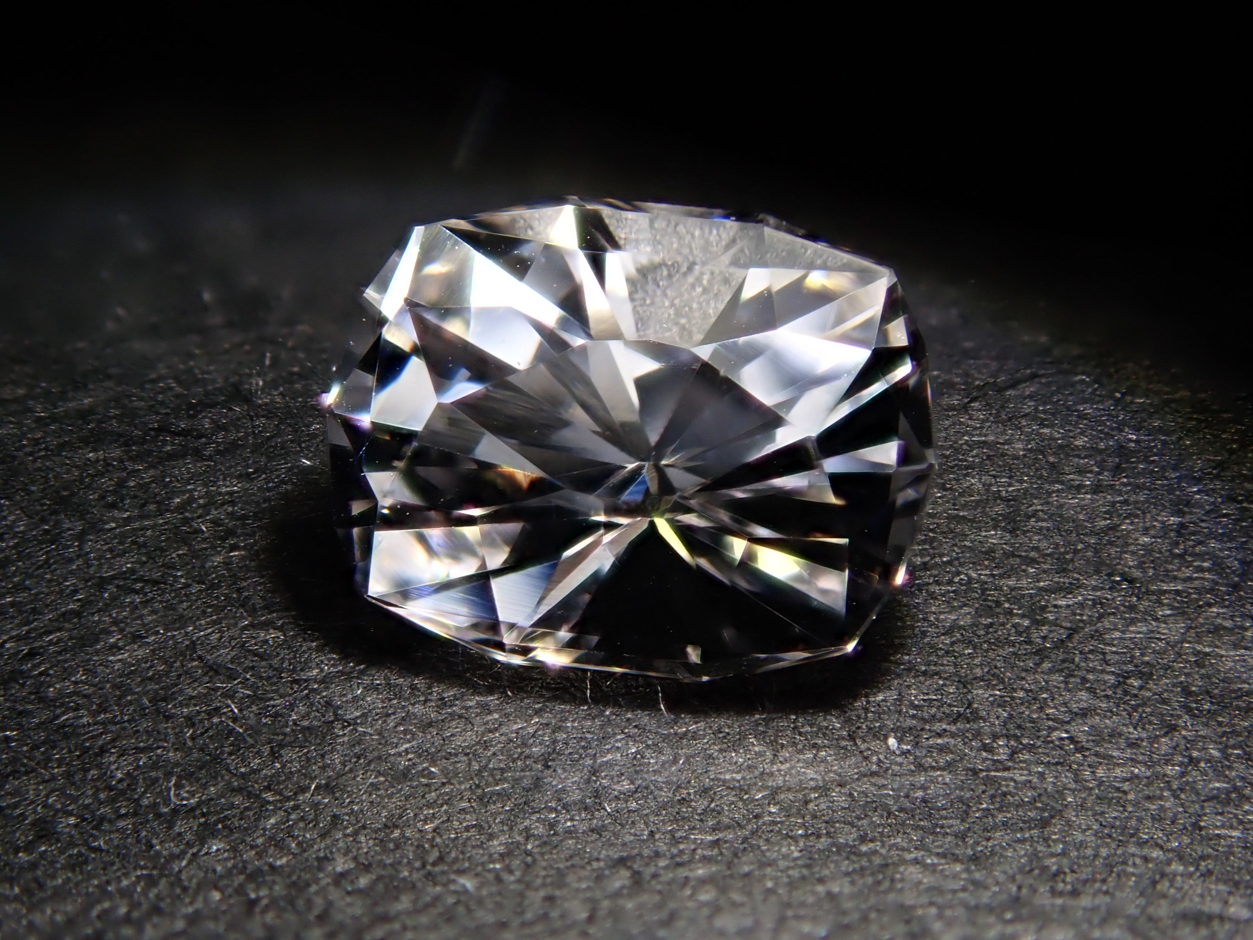 【12/20 22時販売】ブラジル産ゴーシェナイト 0.527ctルース