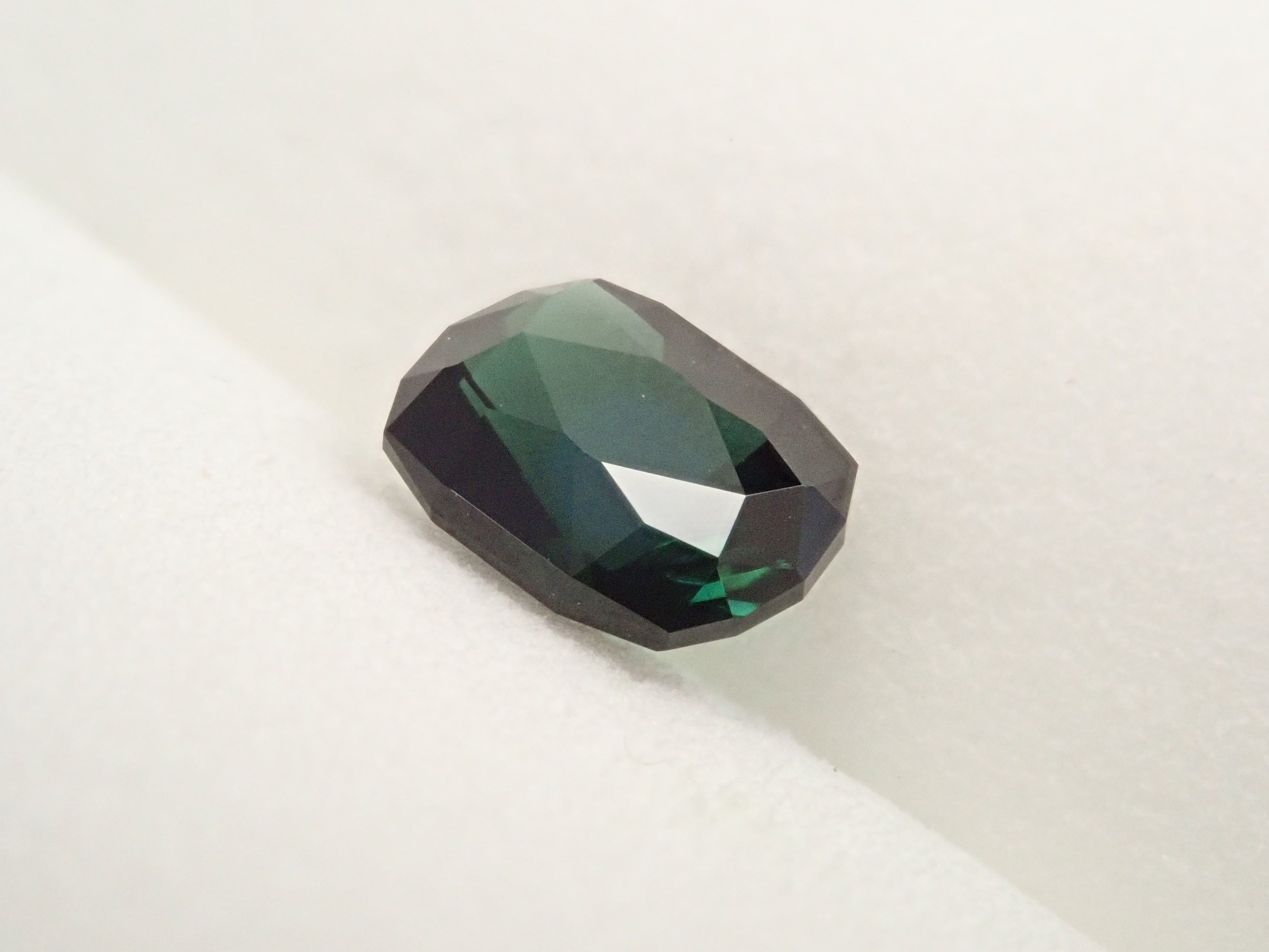 [12/13 22:00 Sale] Brazilian Green Tourmaline 0.821ct Loose Stone