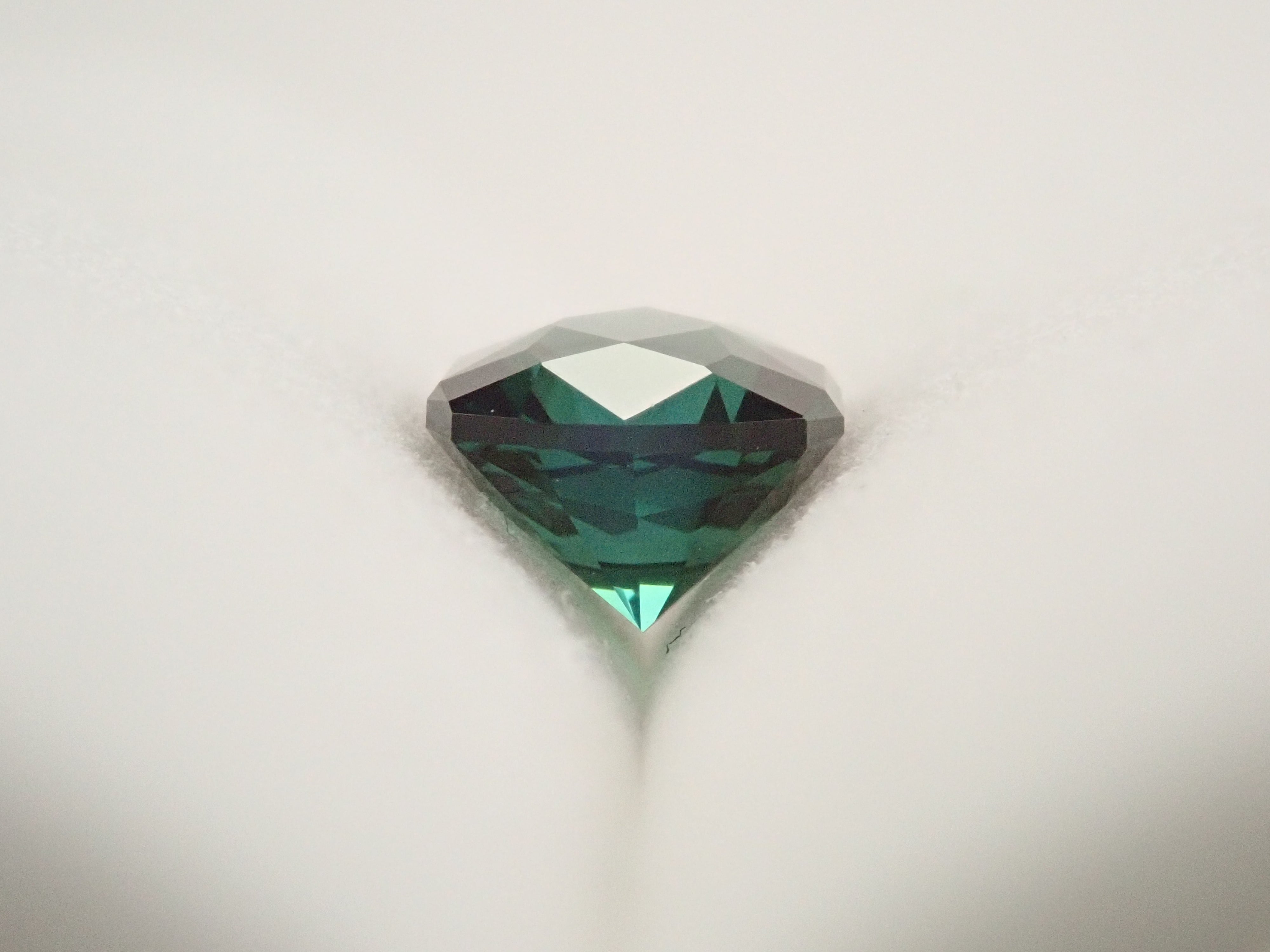 [12/13 22:00 Sale] Brazilian Green Tourmaline 0.821ct Loose Stone