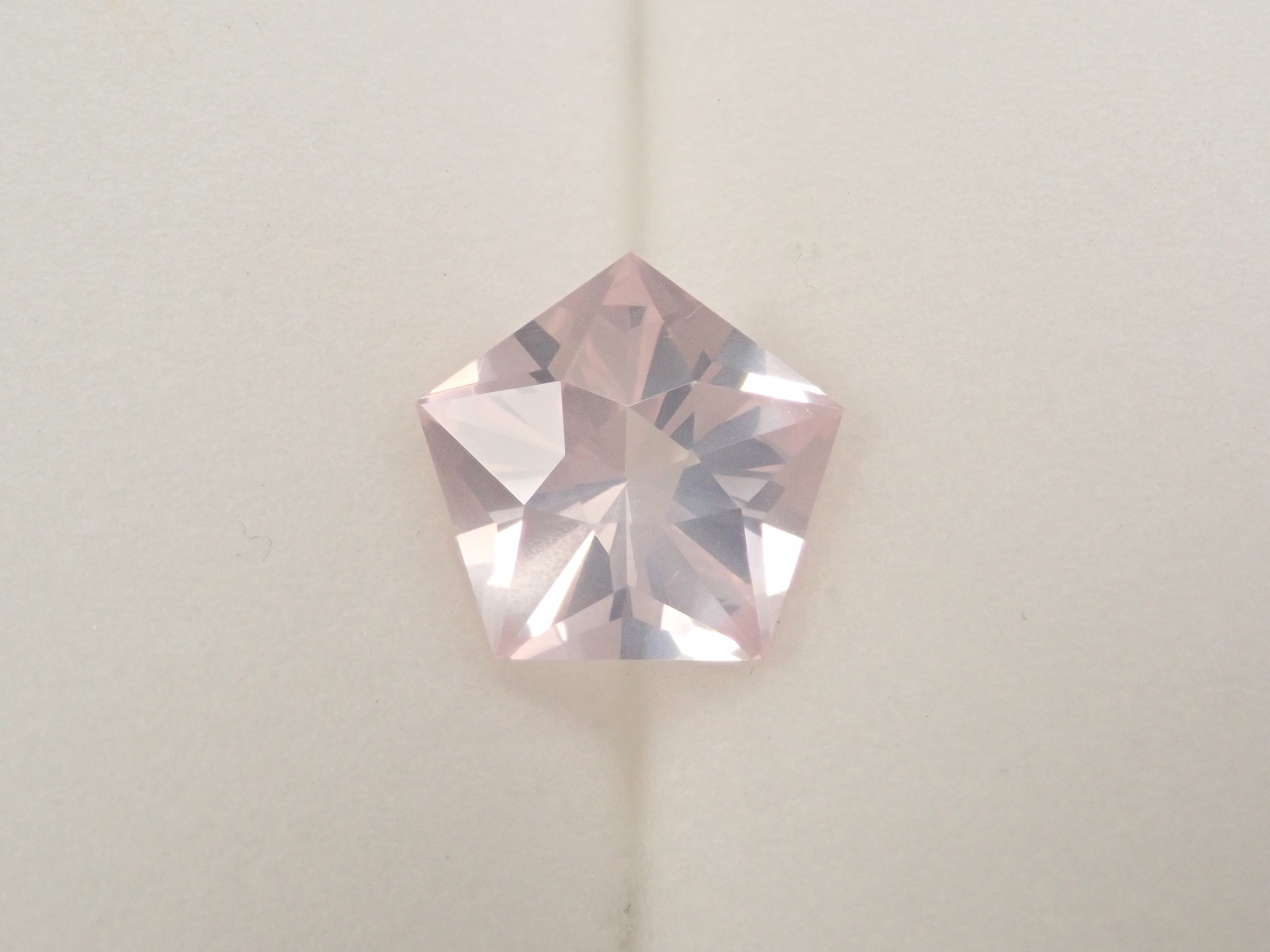 [12/13 22:00] Brazilian Rose Quartz 2.167ct Loose Stone