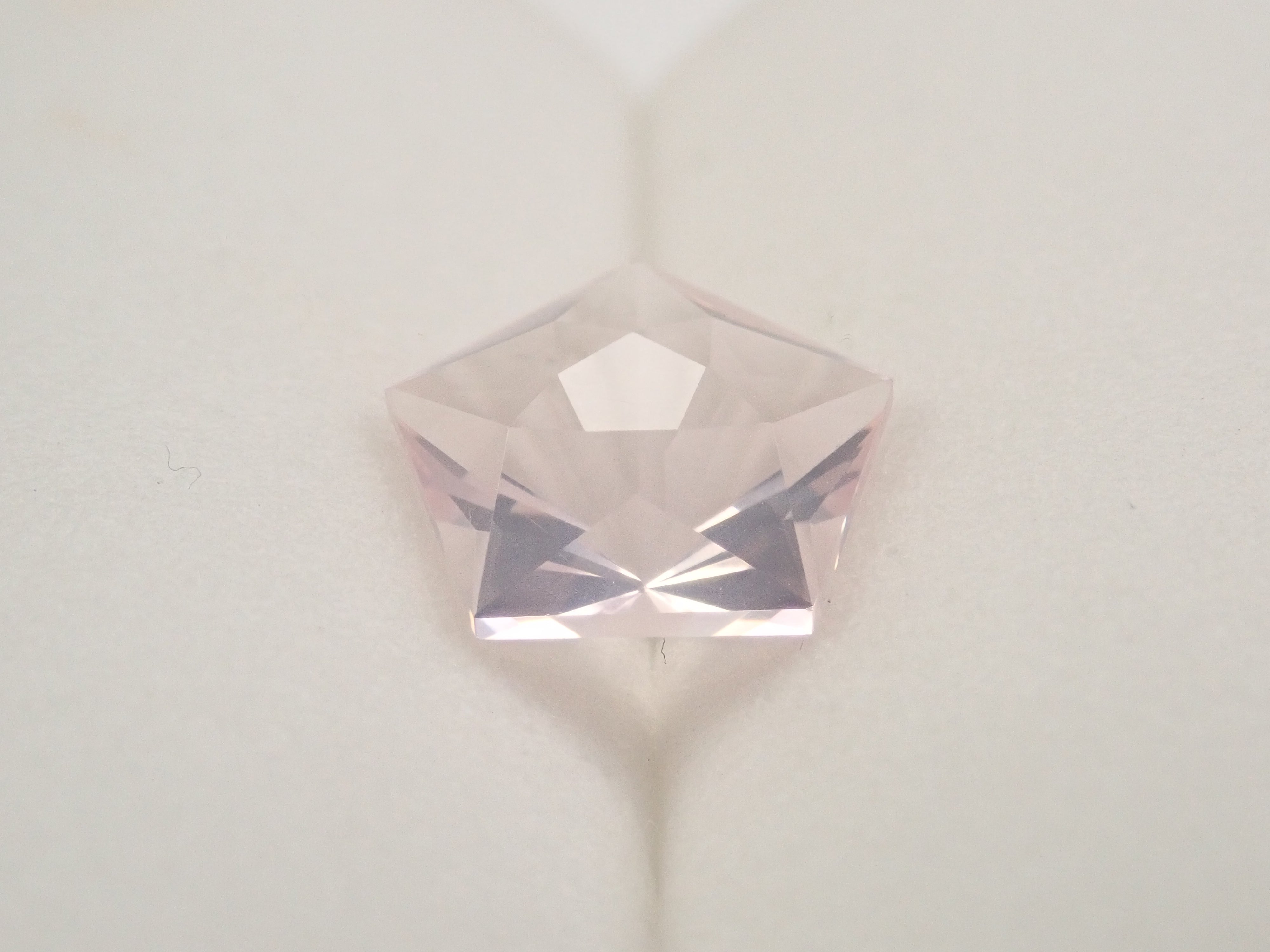 [12/13 22:00] Brazilian Rose Quartz 2.167ct Loose Stone