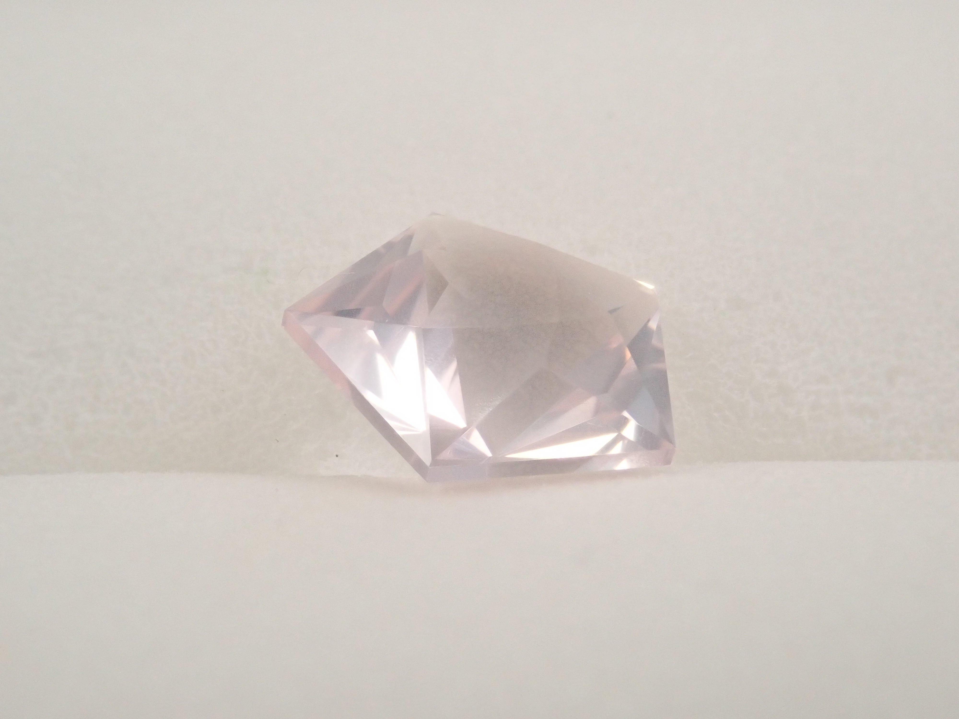 [12/13 22:00] Brazilian Rose Quartz 2.167ct Loose Stone