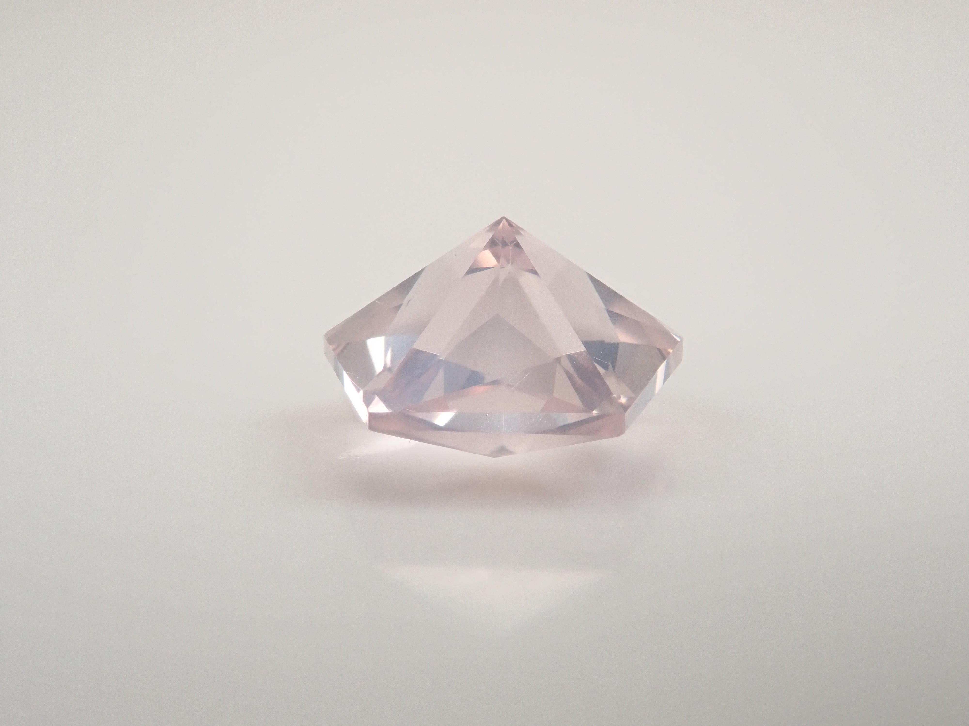 [12/13 22:00] Brazilian Rose Quartz 2.167ct Loose Stone