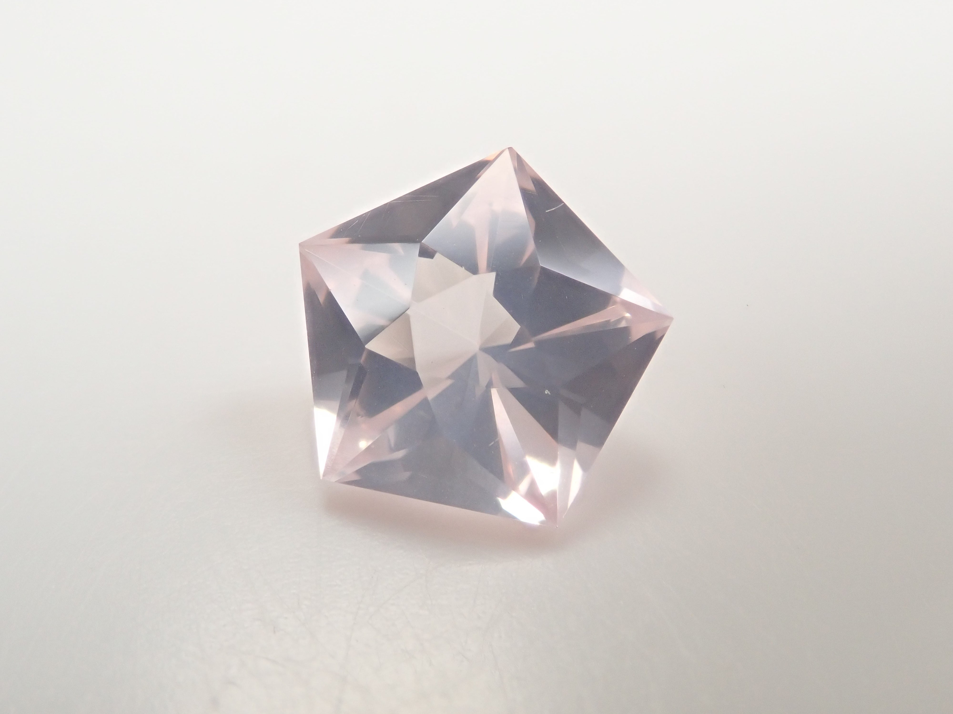 [12/13 22:00] Brazilian Rose Quartz 2.167ct Loose Stone