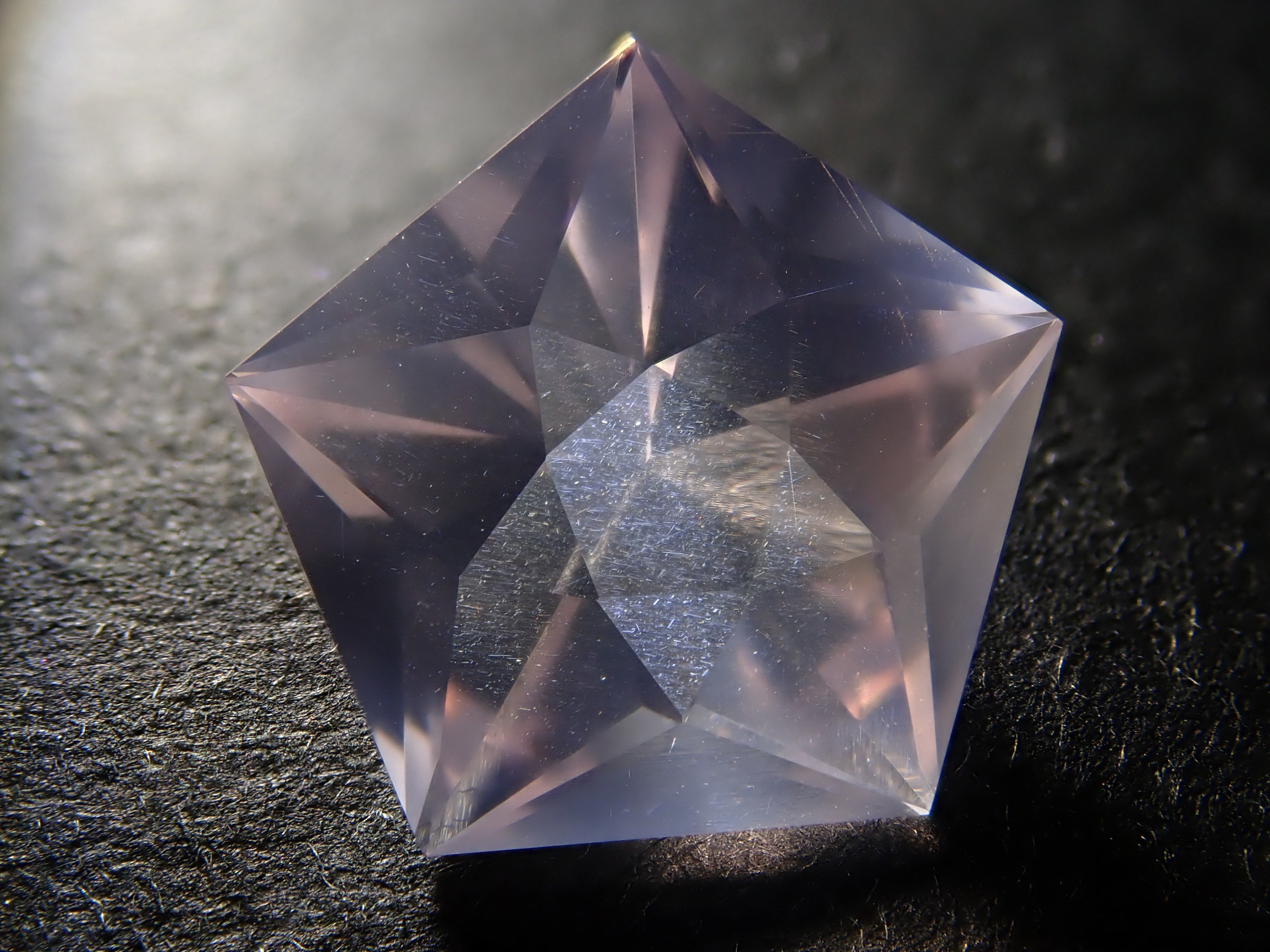 [12/13 22:00] Brazilian Rose Quartz 2.167ct Loose Stone