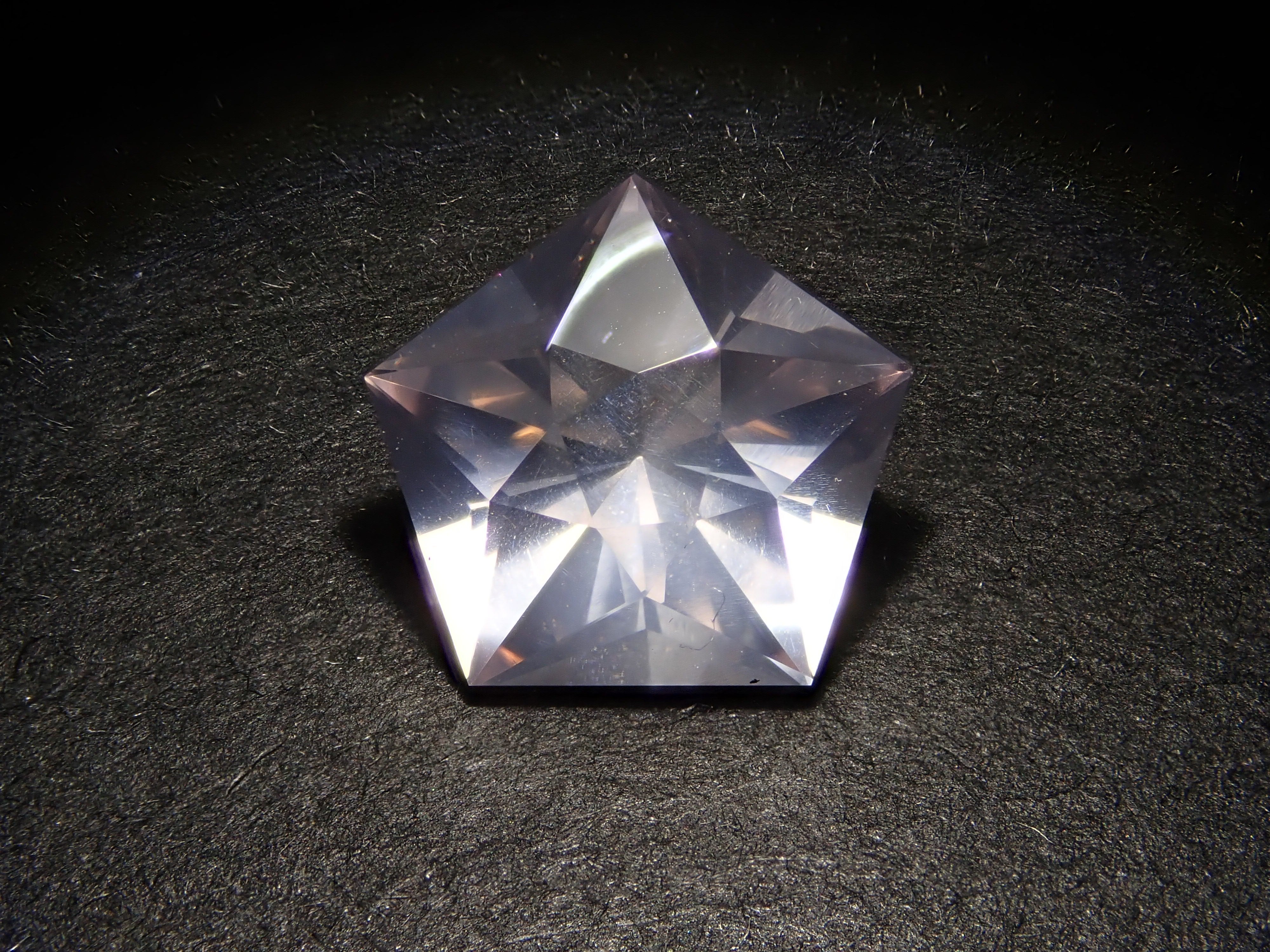 ローズクォーツ　多宝塔　天然石　希少品 ローズクォーツ多宝塔天然石希少品