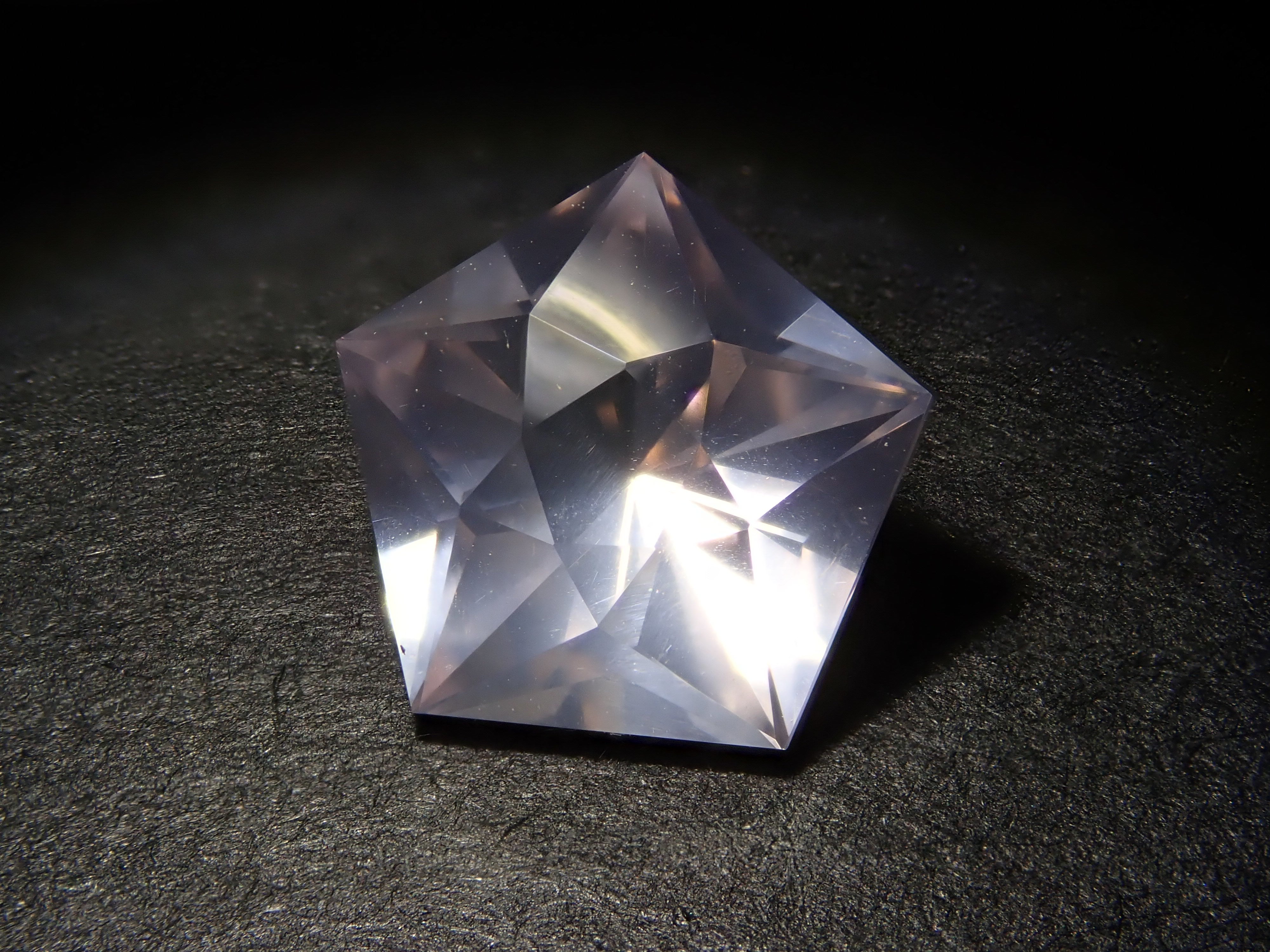 [12561439] Rose Quartz 1.793ct Loose Stone