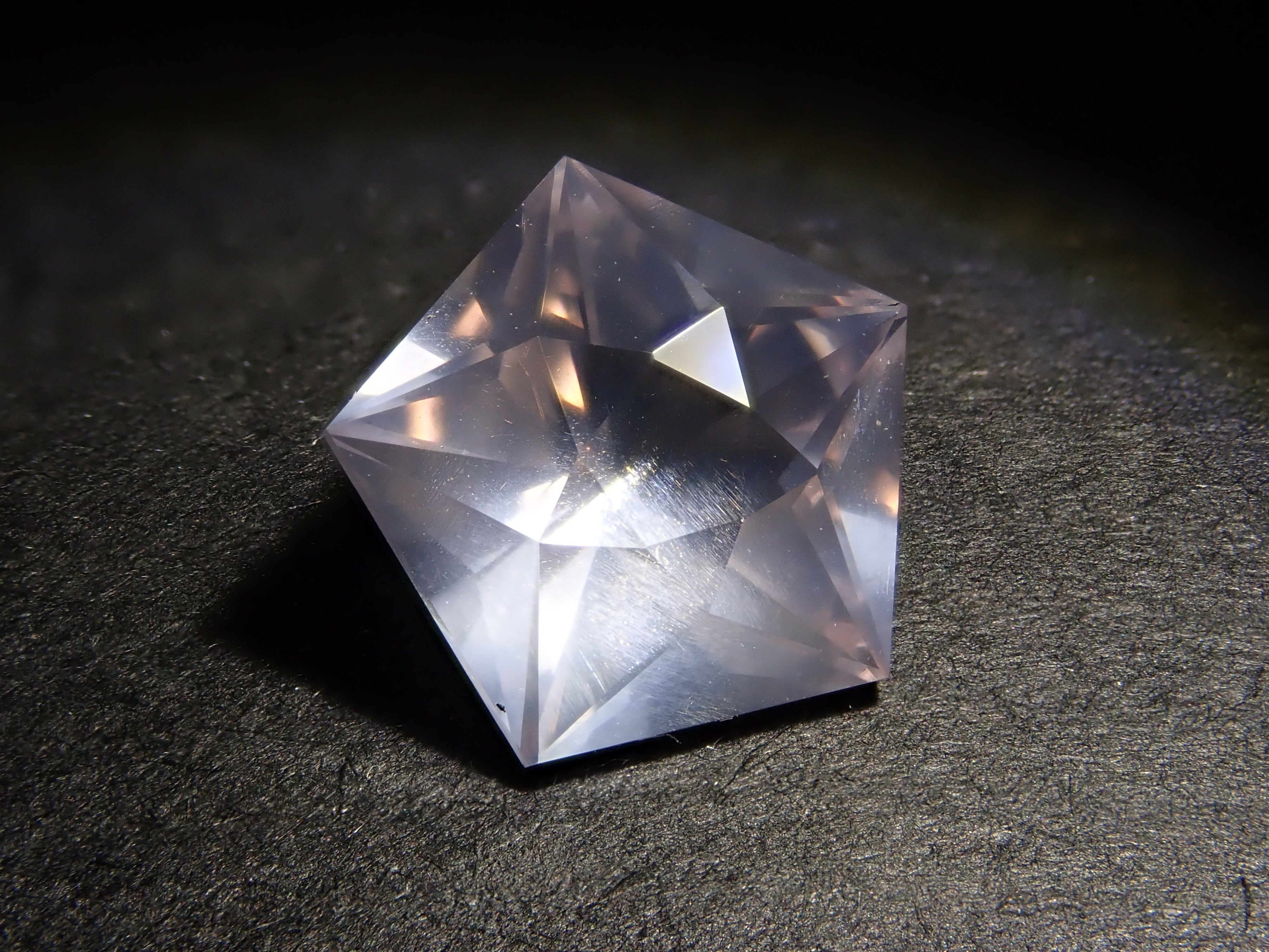 [12561439] Rose Quartz 1.793ct Loose Stone