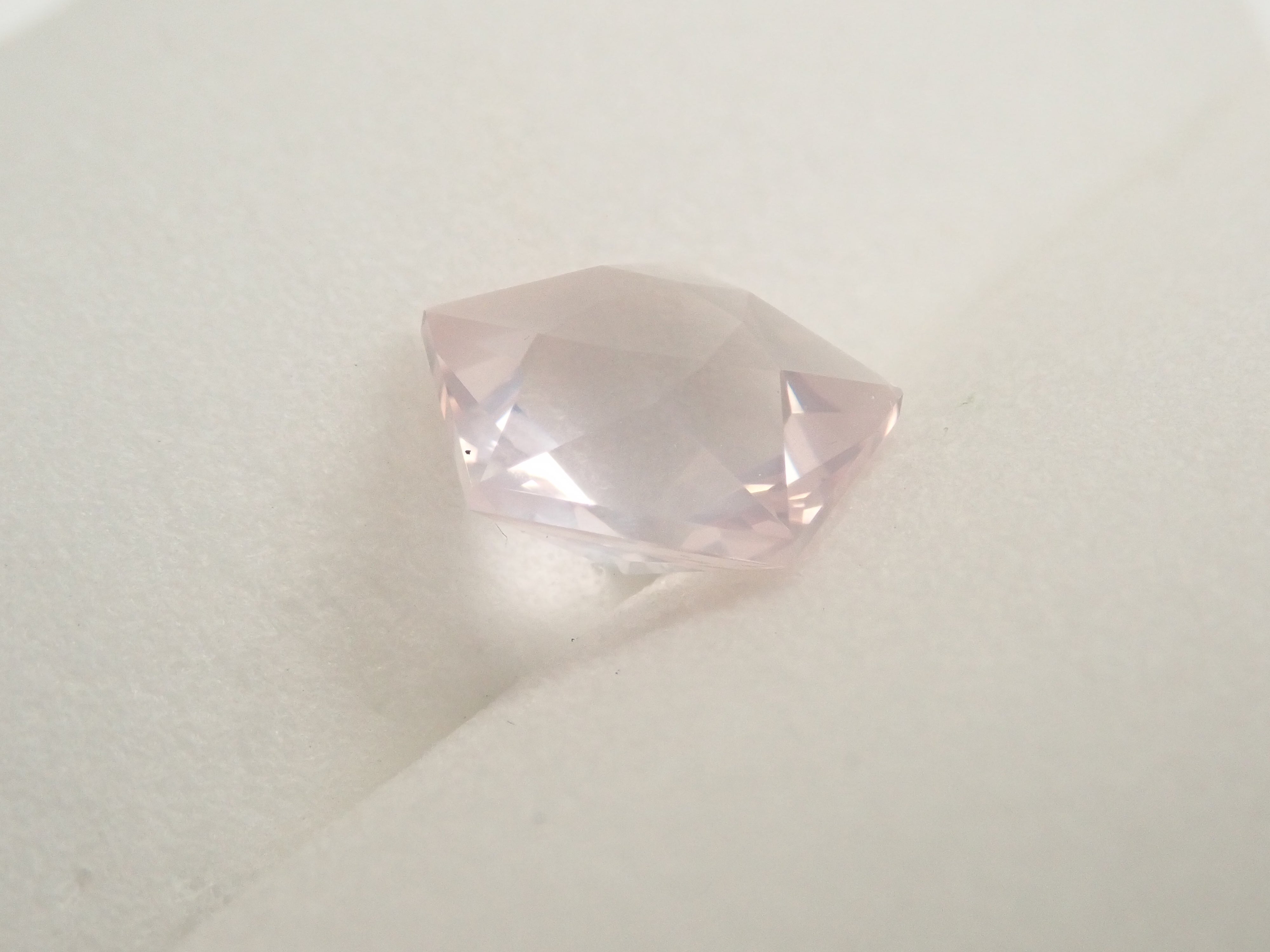 [12561439] Rose Quartz 1.793ct Loose Stone