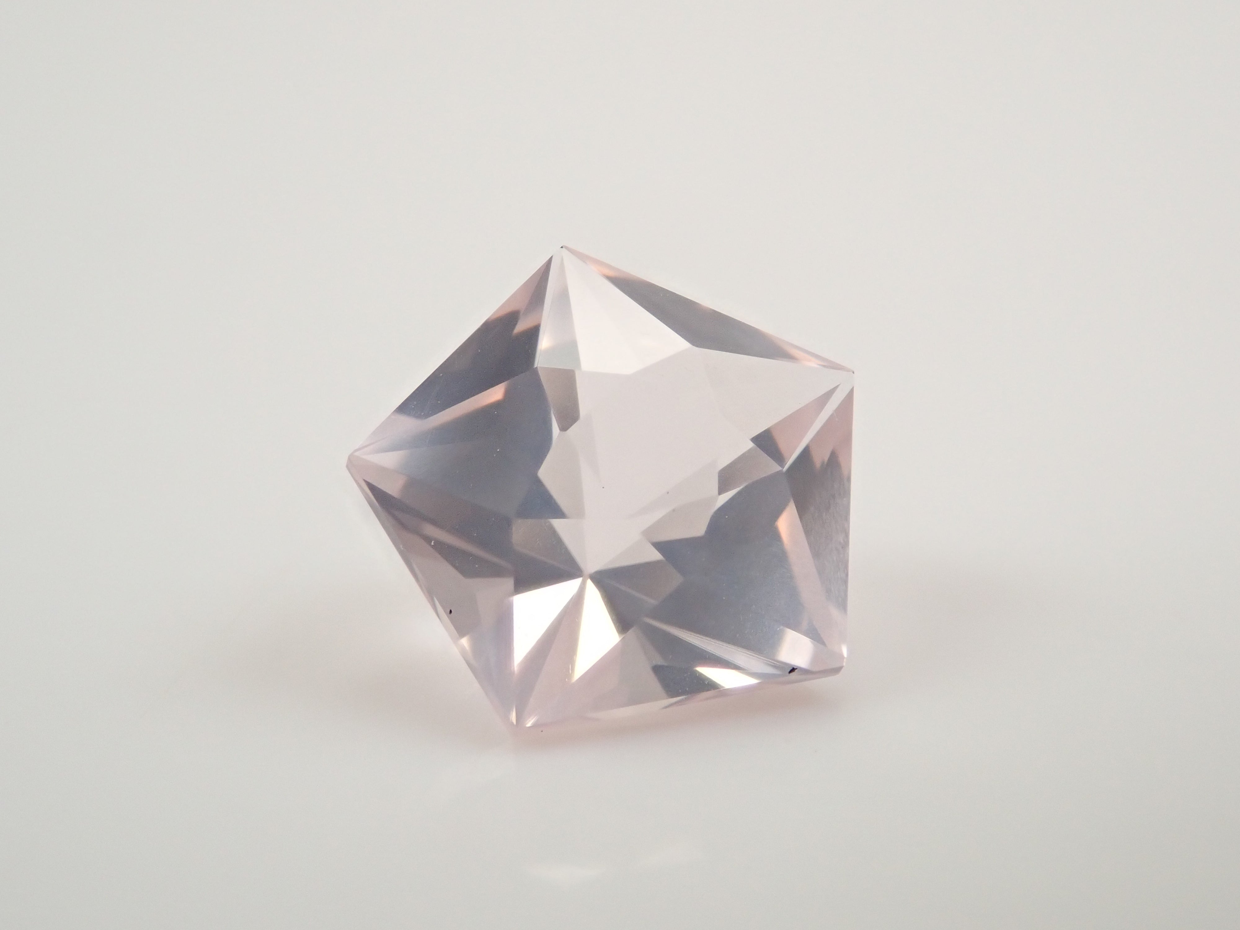 [12561439] Rose Quartz 1.793ct Loose Stone