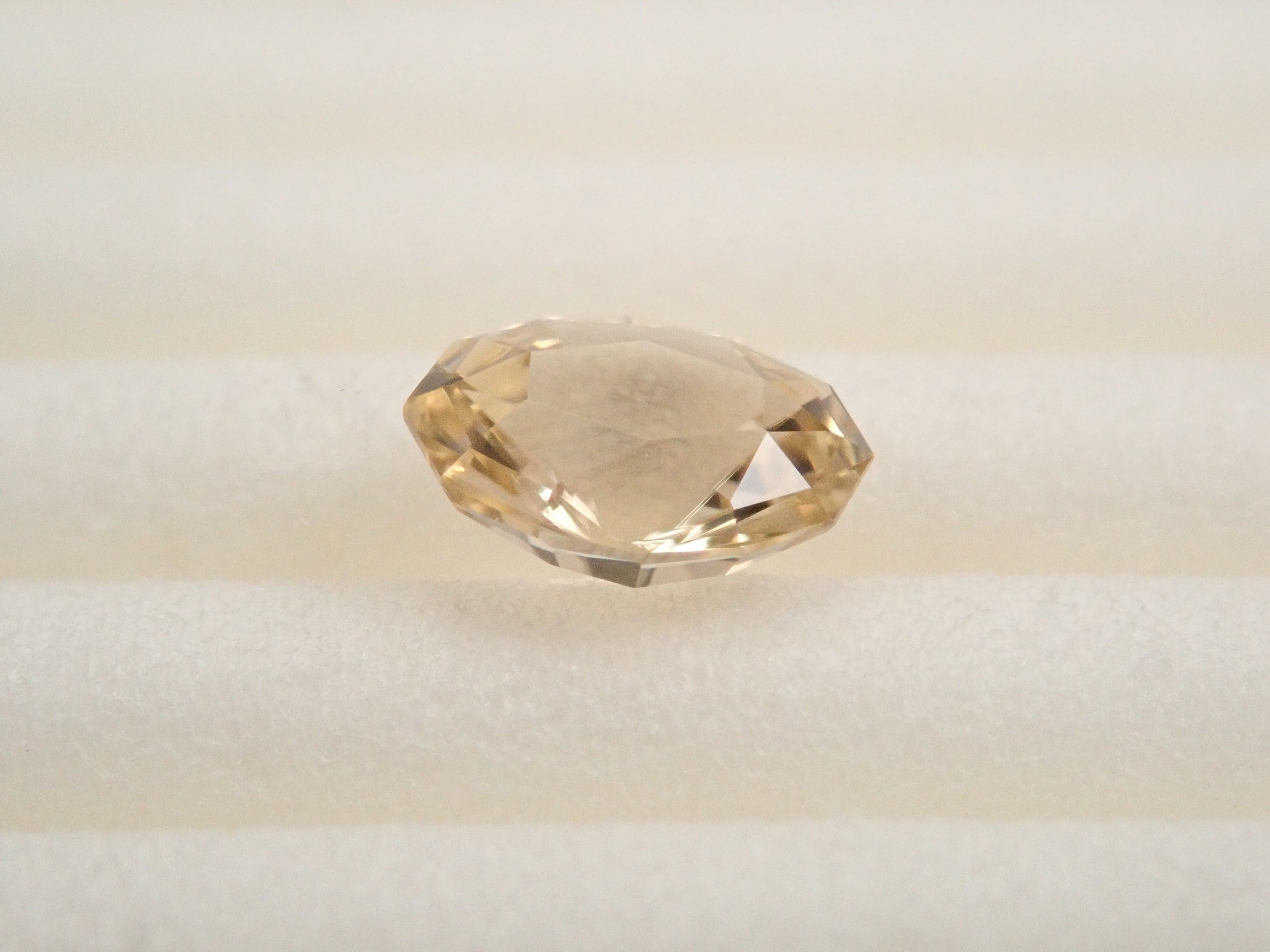 【12/14 22時販売】スリランカ産シンハライト 0.434ctルース