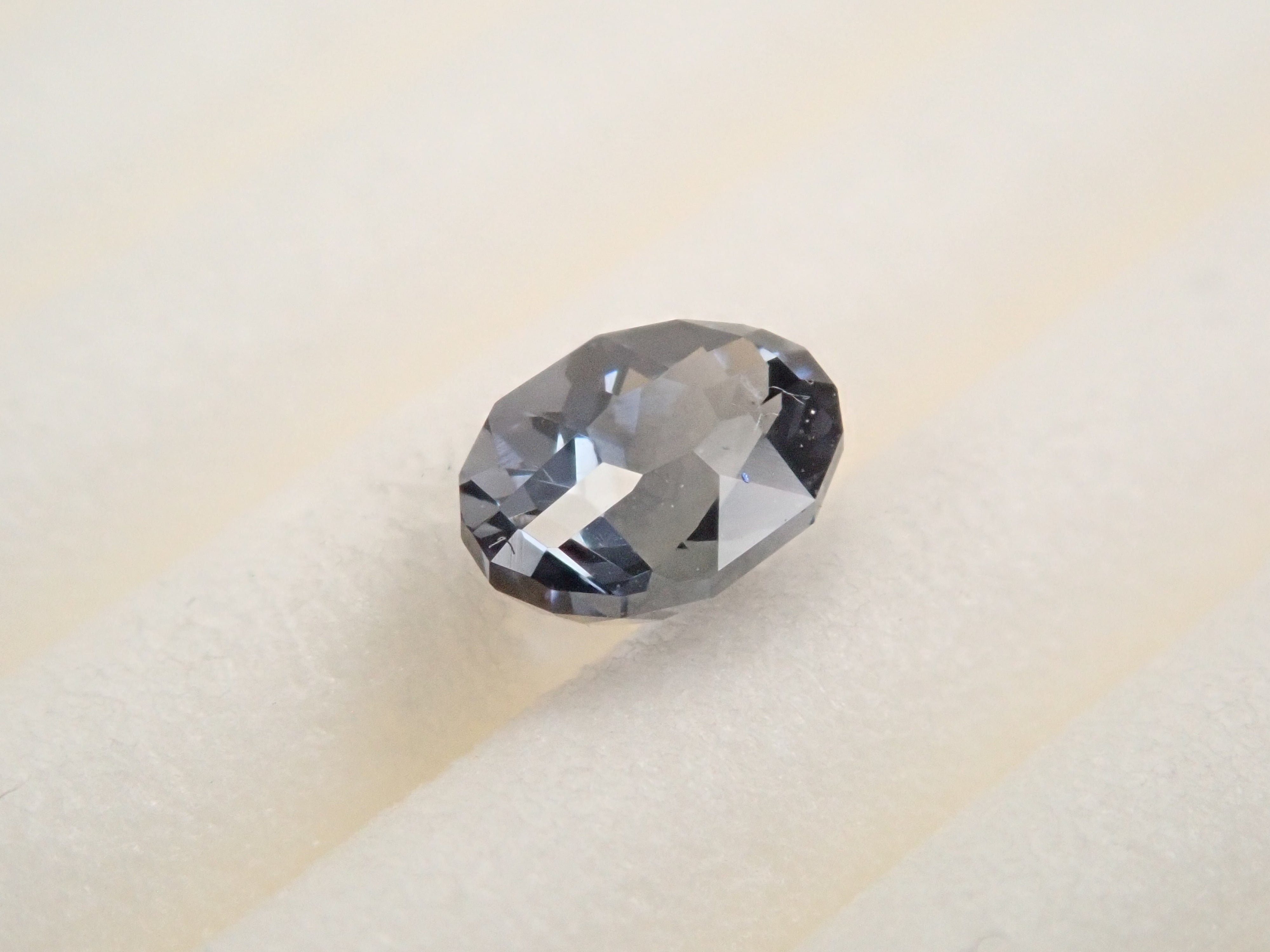 [12561445] Spinel 0.310ct Loose Stone