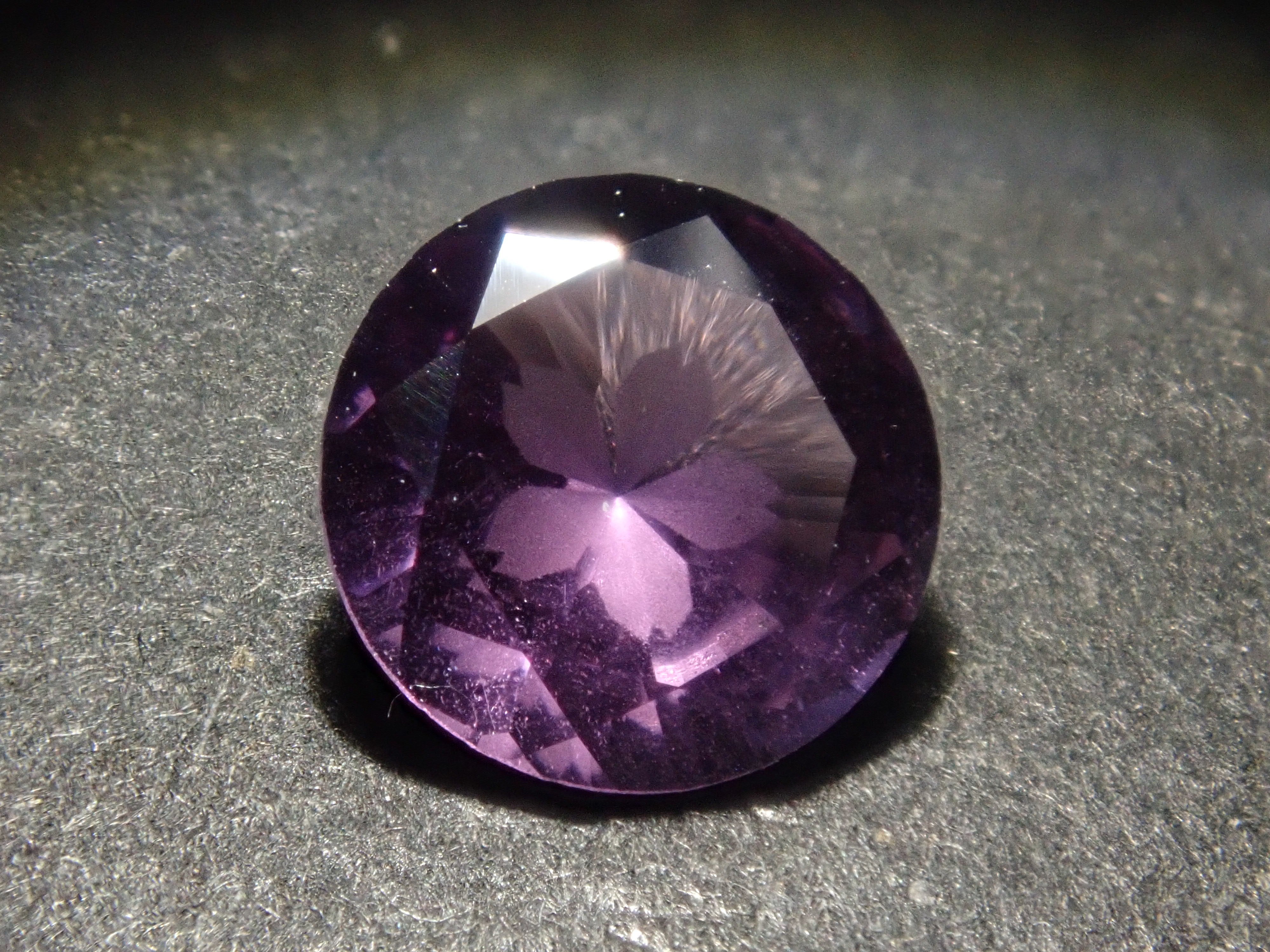 【12/6 22時販売】《13石限定》さくらインカットやダンデライオンカットを含むスピネルガチャ1石ルース《複数購入割引有》