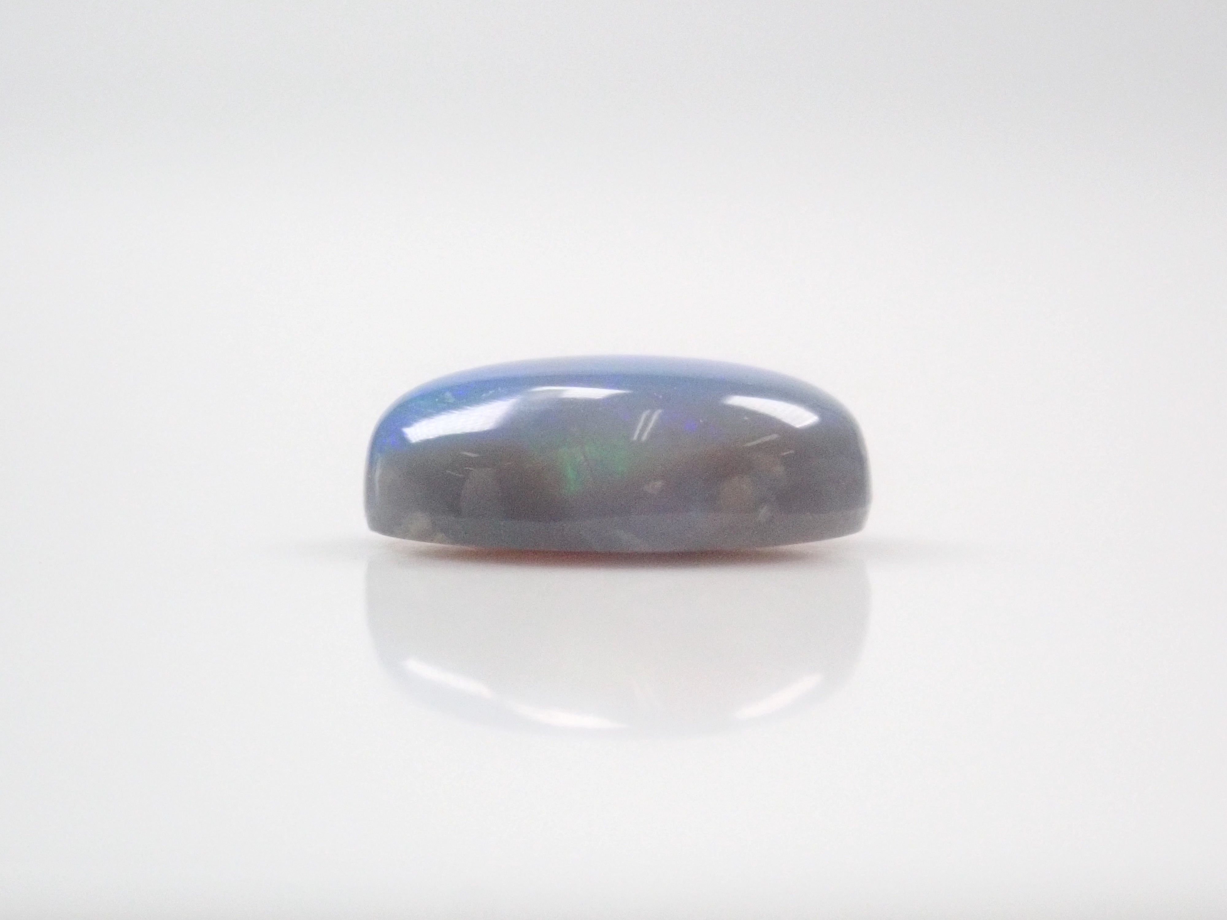 オーストラリア産ブラックオパール（セミブラックオパール含む）ガチャ