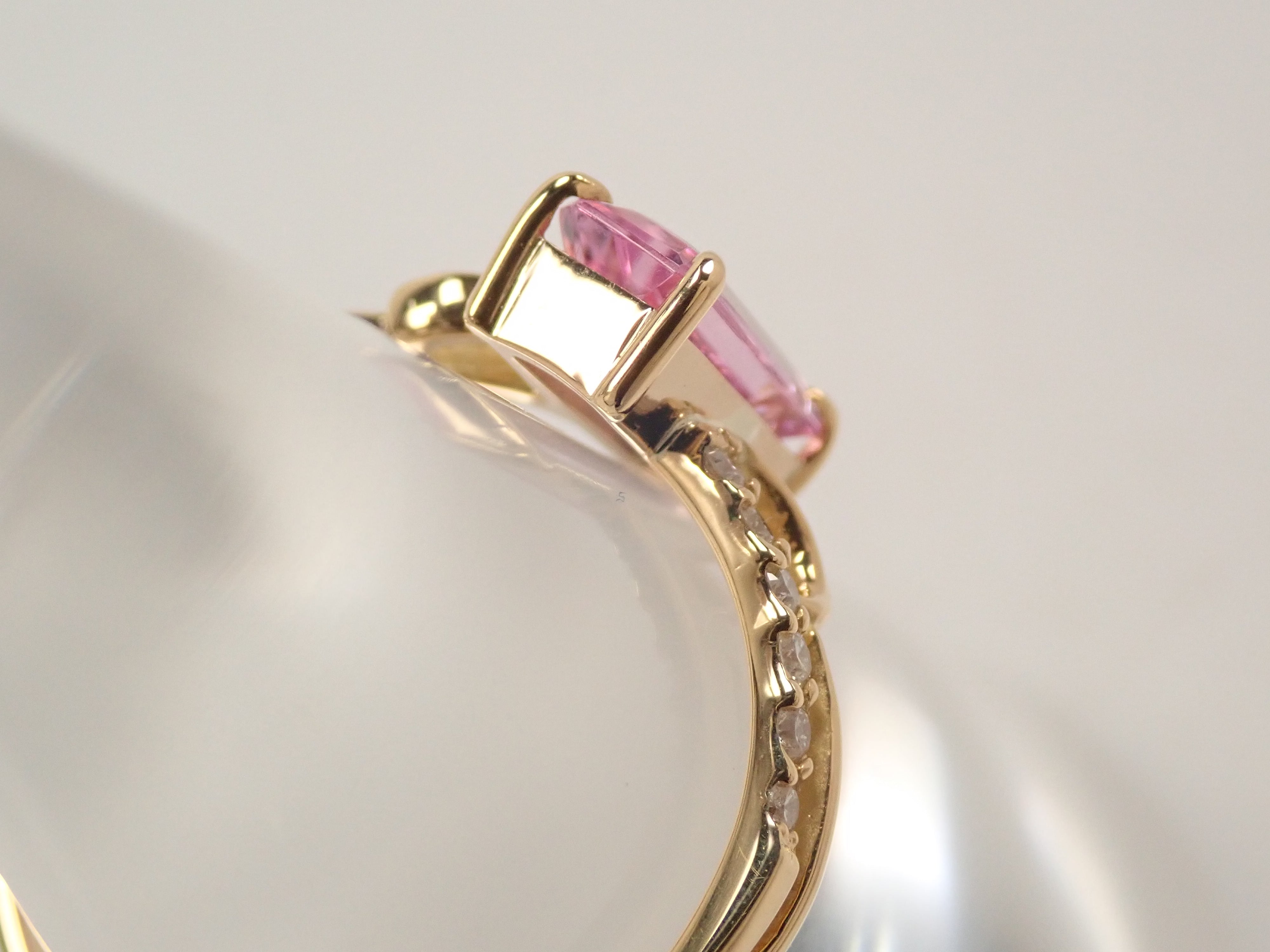 K18YG ブラジル産ピンクインペリアルトパーズ 0.909ct・ダイヤモンド