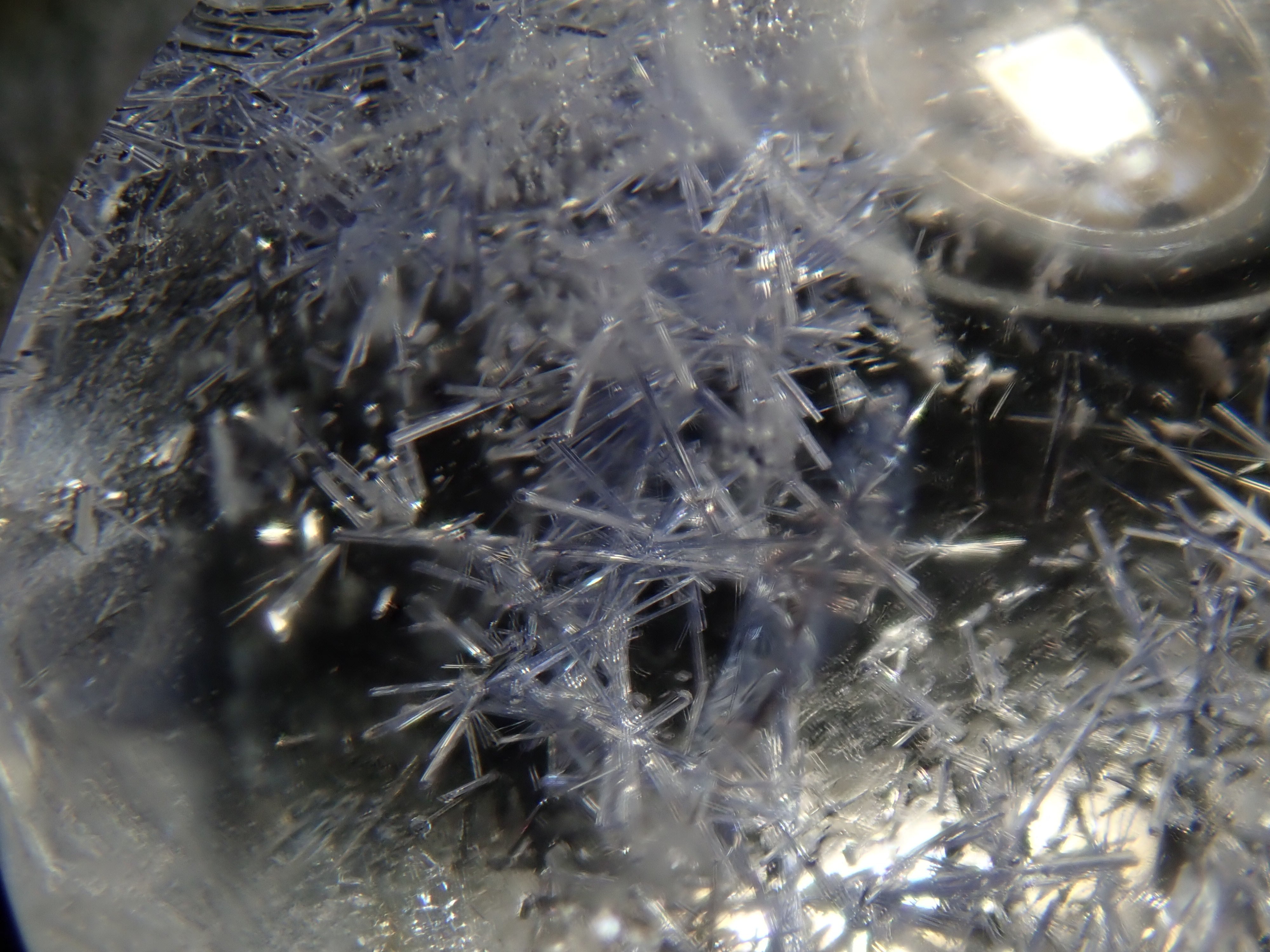 [12561489] Dumortierite in Quartz 16.250ct Loose Stone