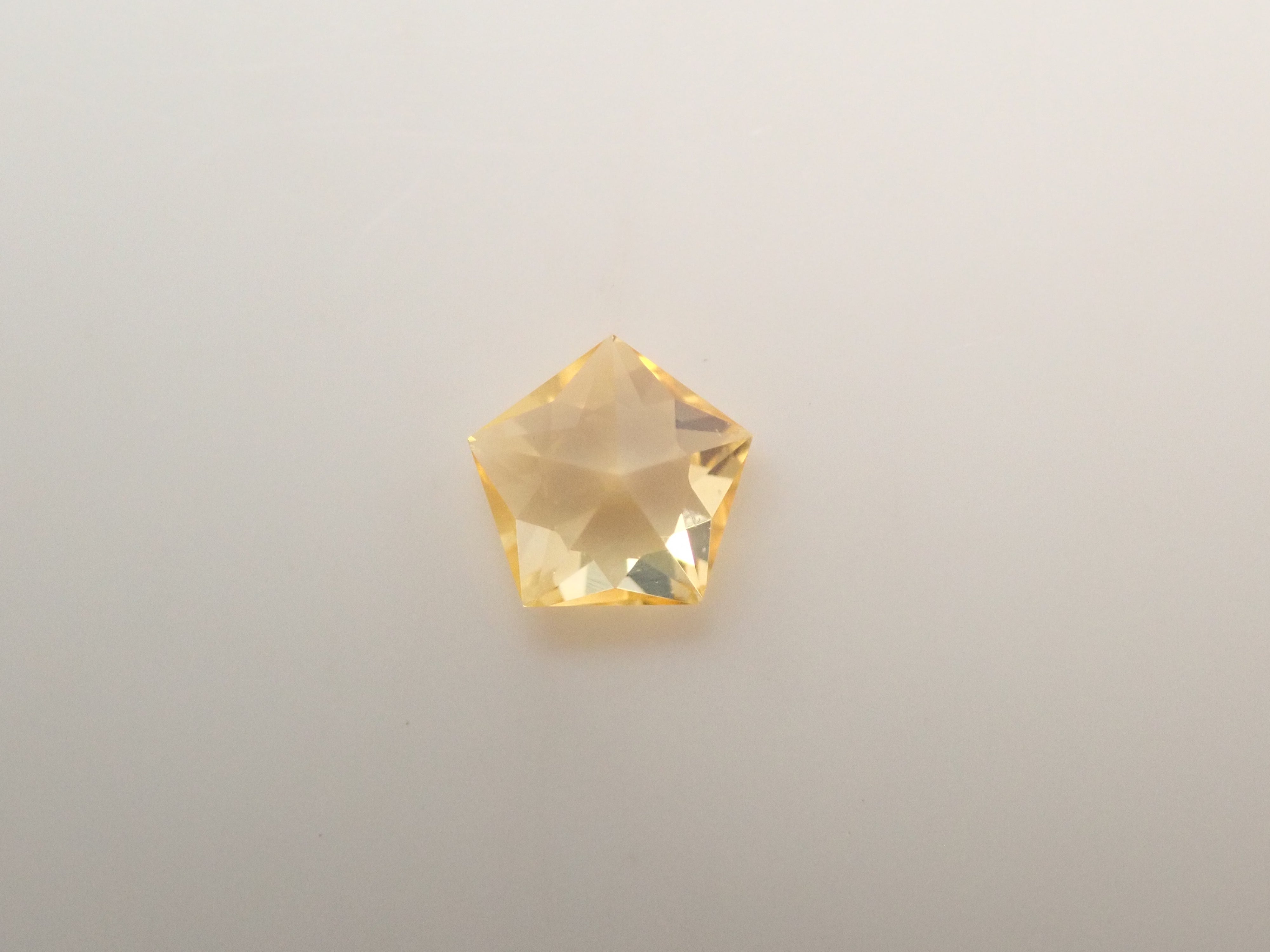 【12/16 22時販売】スリランカ産イエローサファイア 0.182ctルース