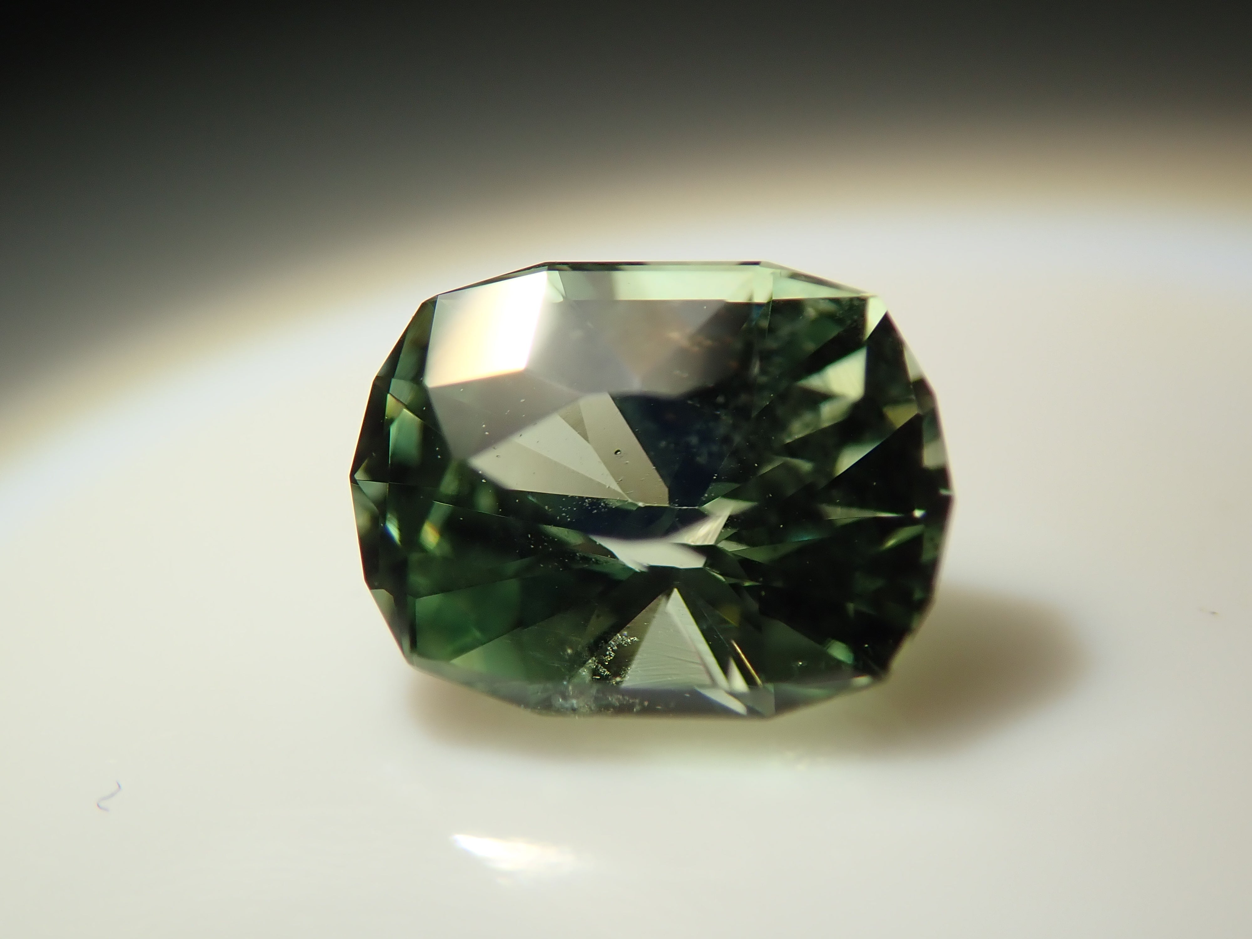 【12/16 22時販売】グリーンサファイア 0.607ctルース