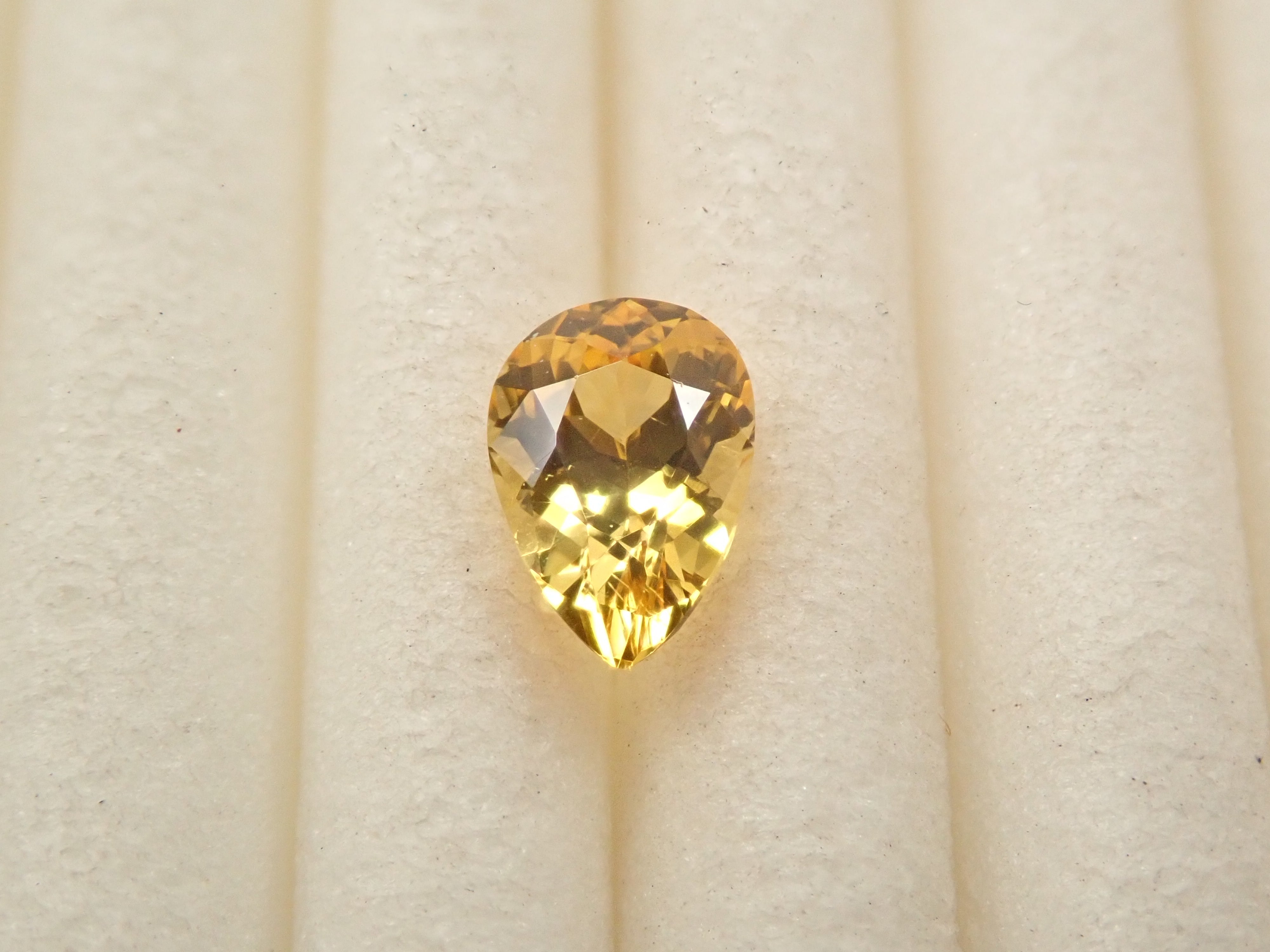 [12561453] Yellow sapphire 0.343ct loose stone