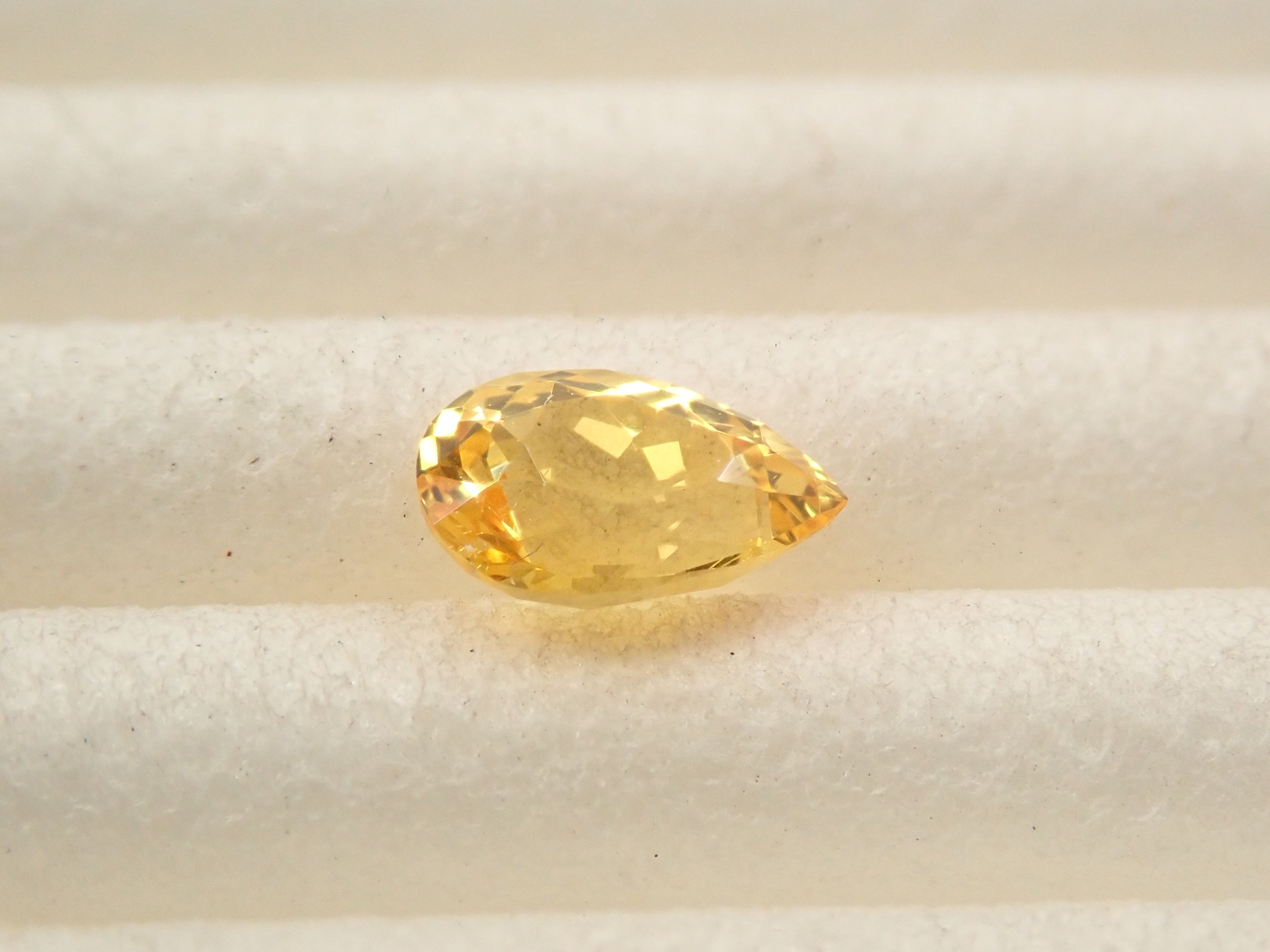 [12561453] Yellow sapphire 0.343ct loose stone