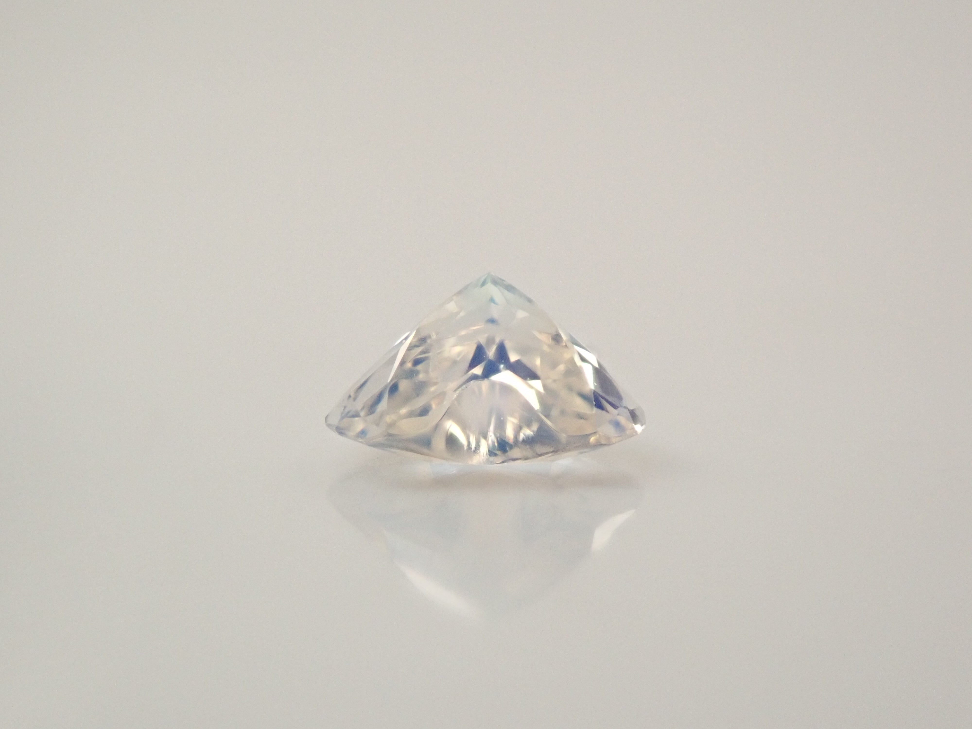 [On Sale at 10 PM on December 7th] Madagascar Andesine Labradorite Moonstone (also known as Rainbow Moonstone) 0.178ct Loose Stone