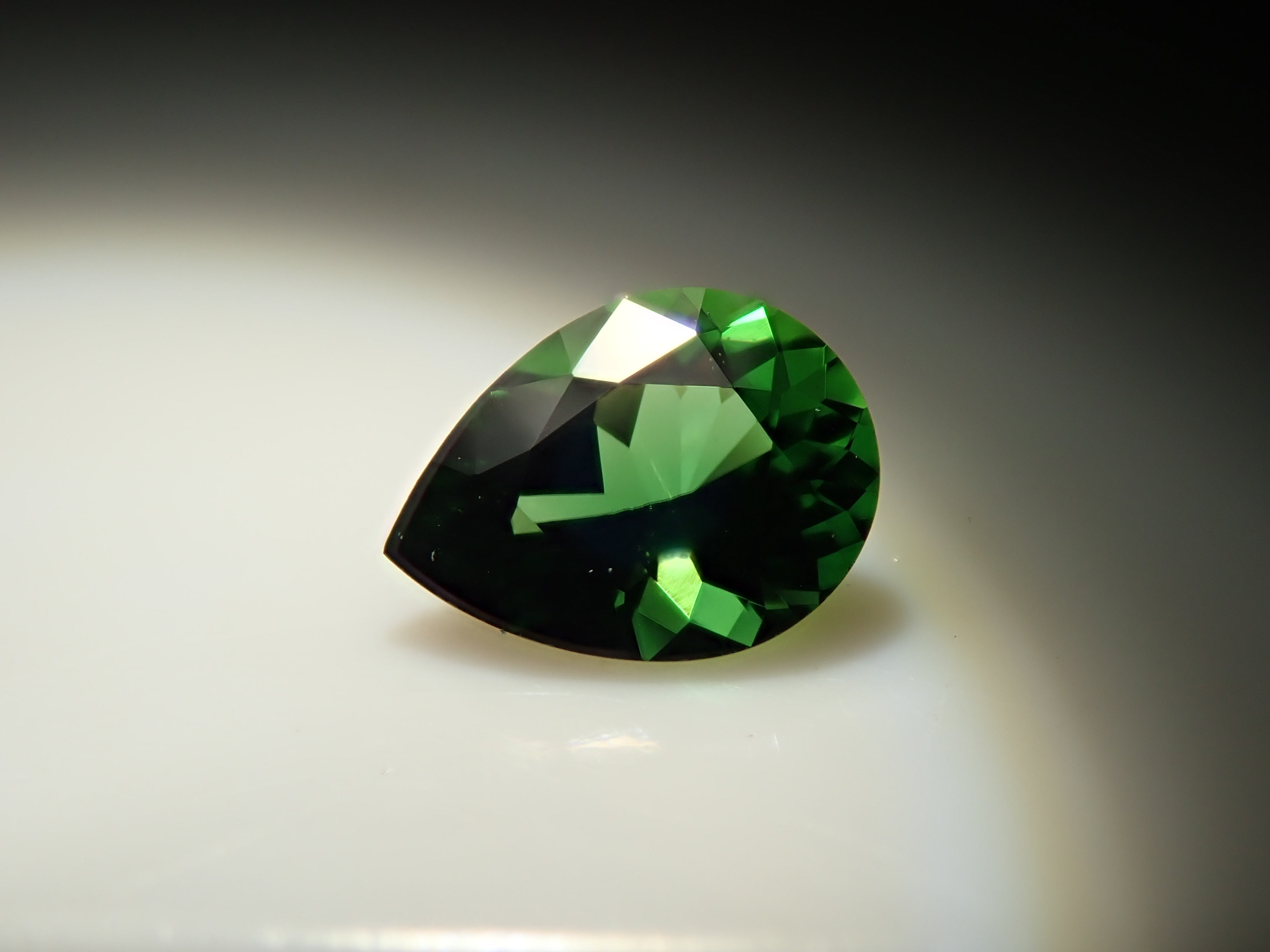 【12/14 22時販売】タンザニア産クロムトルマリン 0.164ctルース