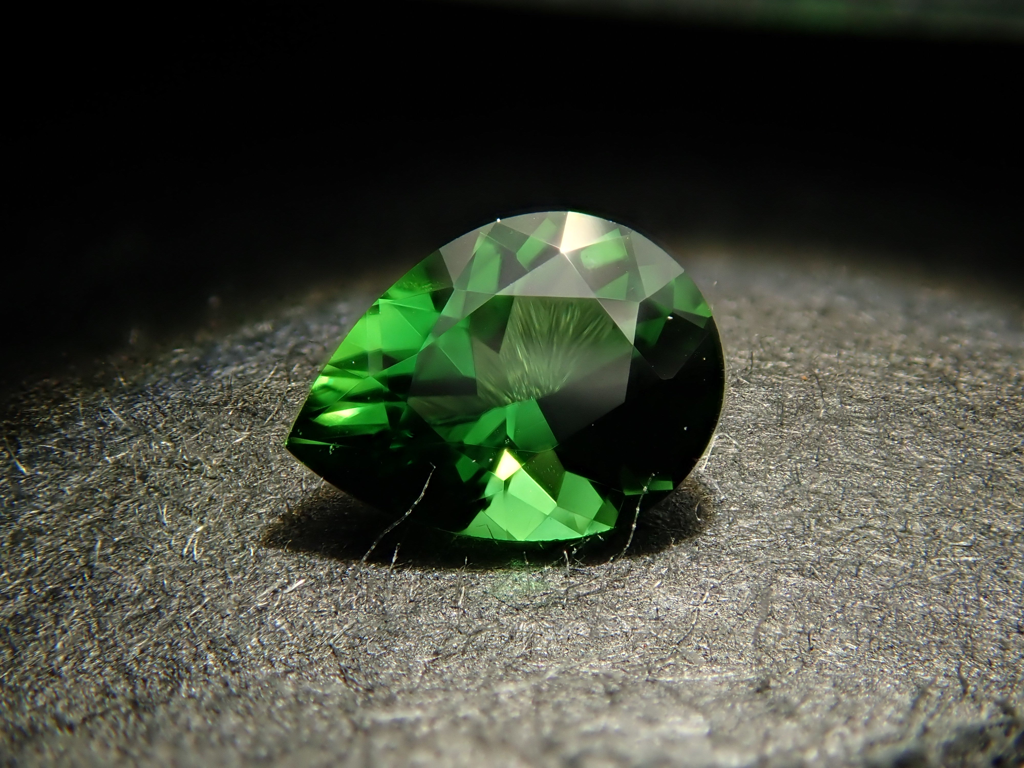 【12/14 22時販売】タンザニア産クロムトルマリン 0.164ctルース