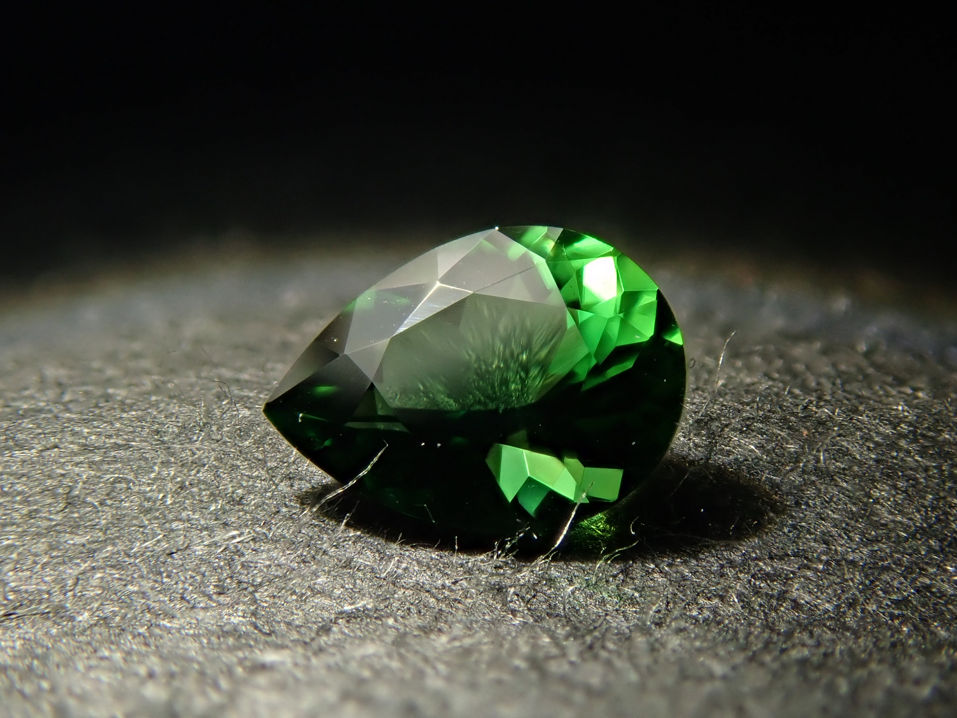 【12/14 22時販売】タンザニア産クロムトルマリン 0.164ctルース