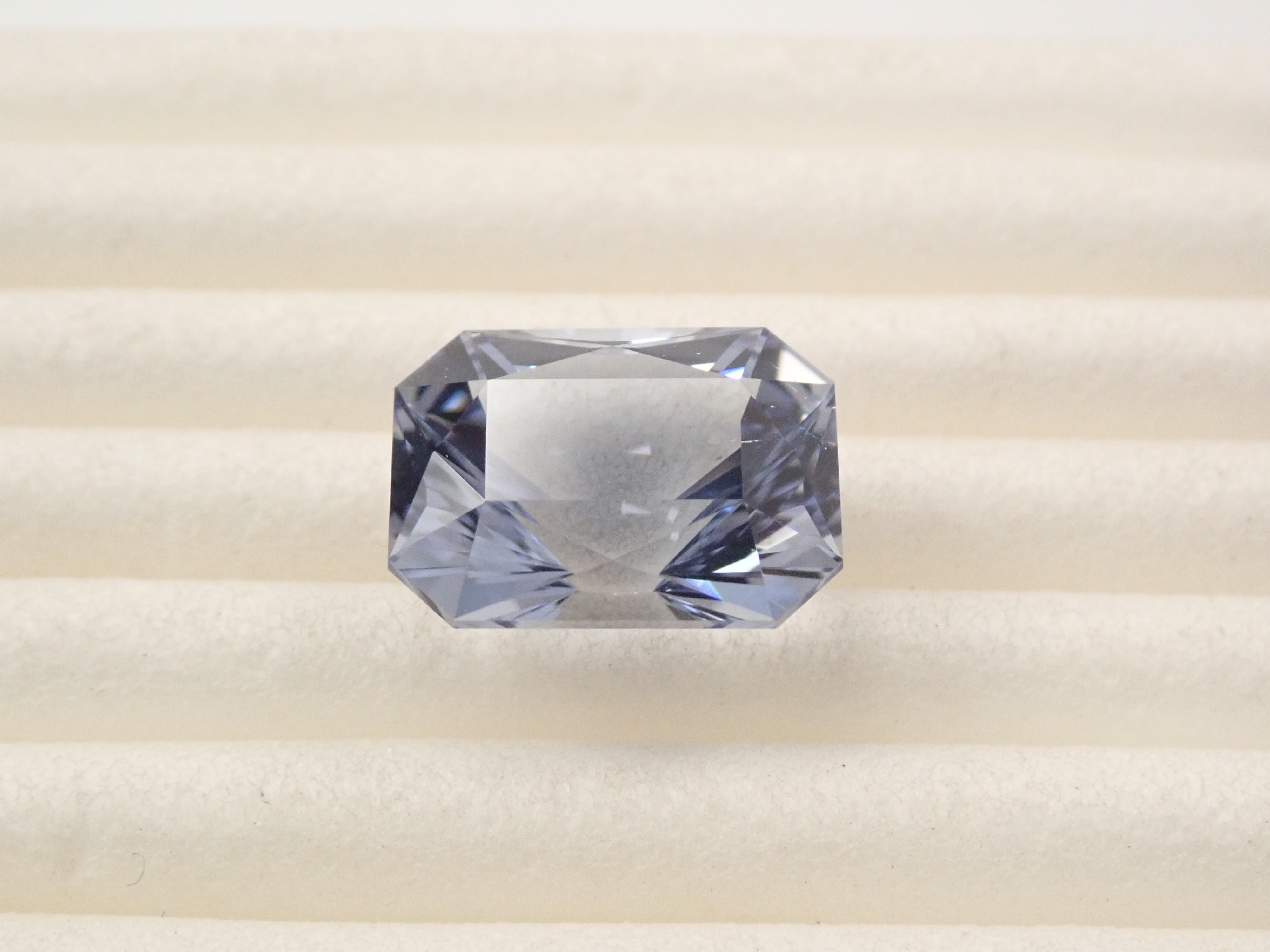 【12/14 22時販売】ブルーベリル（マシシベリル） 3.268ctルース