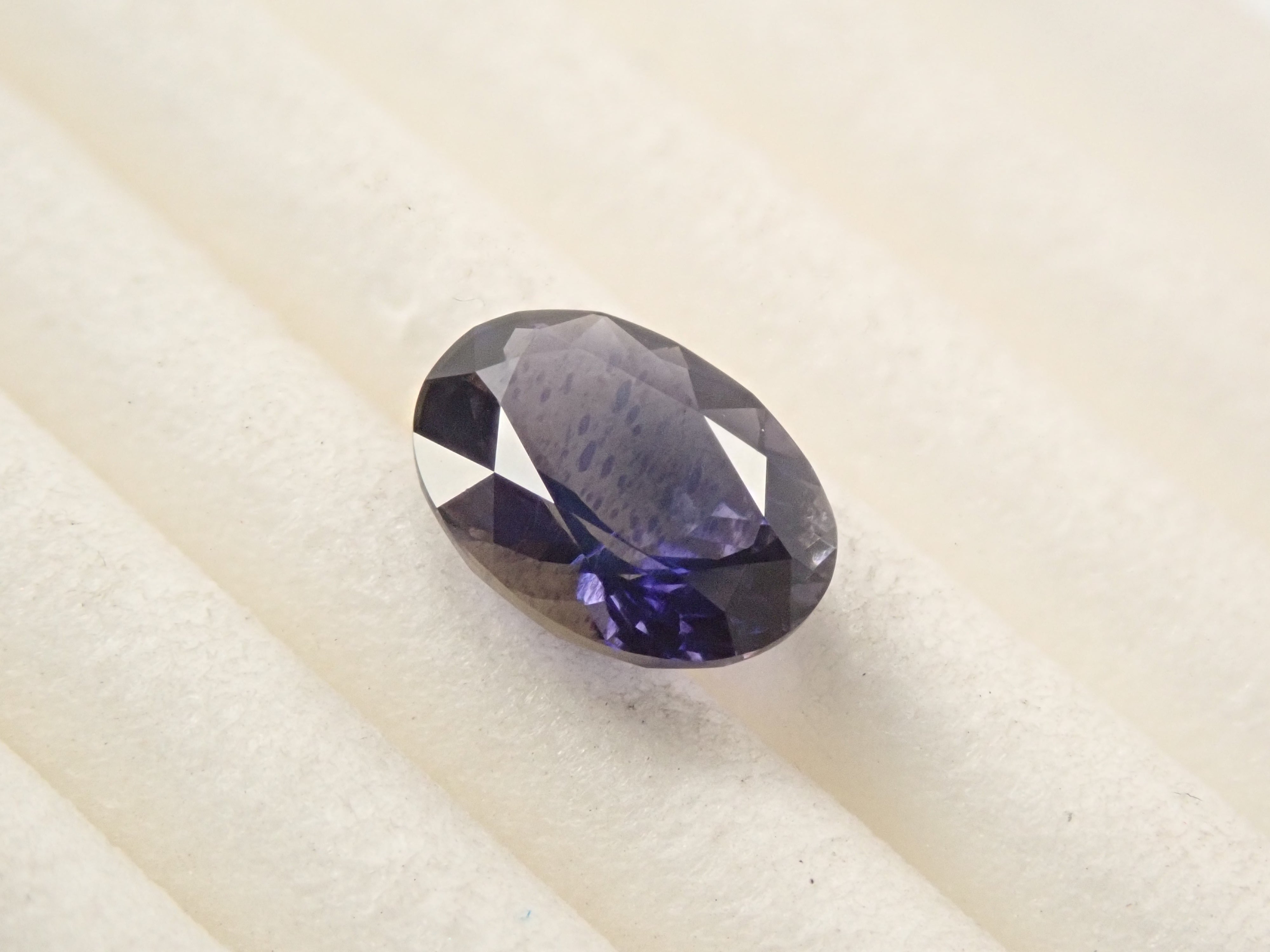 【12月14日 22:00 特價】馬達加斯加堇青石 0.644克拉 裸石