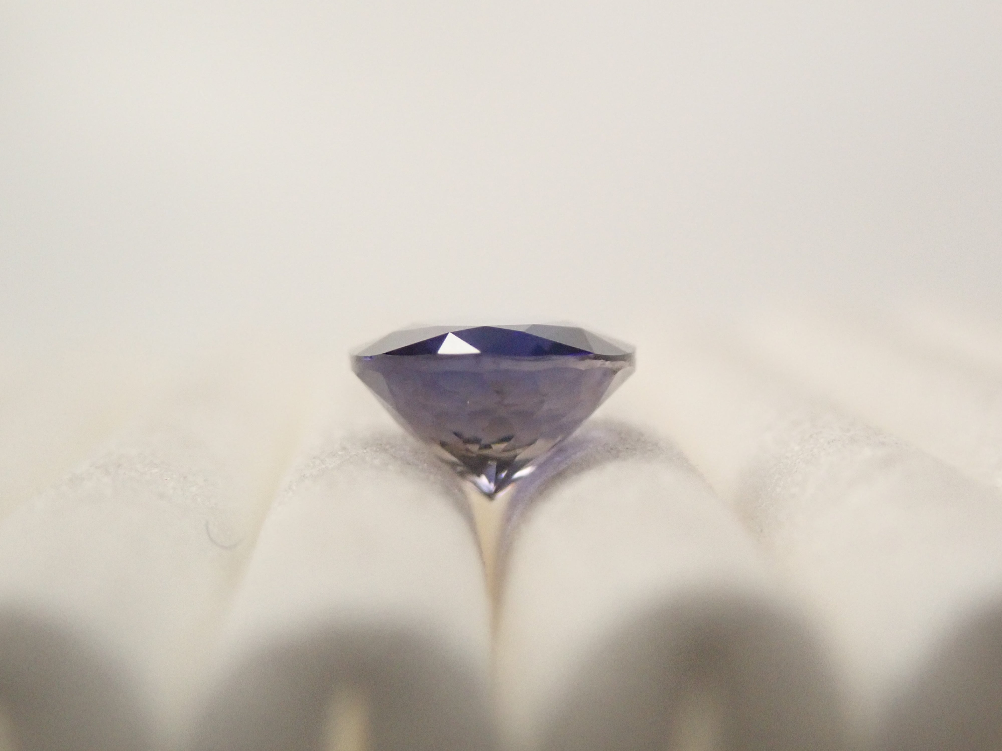 【12/14 22時販売】マダガスカル産アイオライト 0.644ctルース