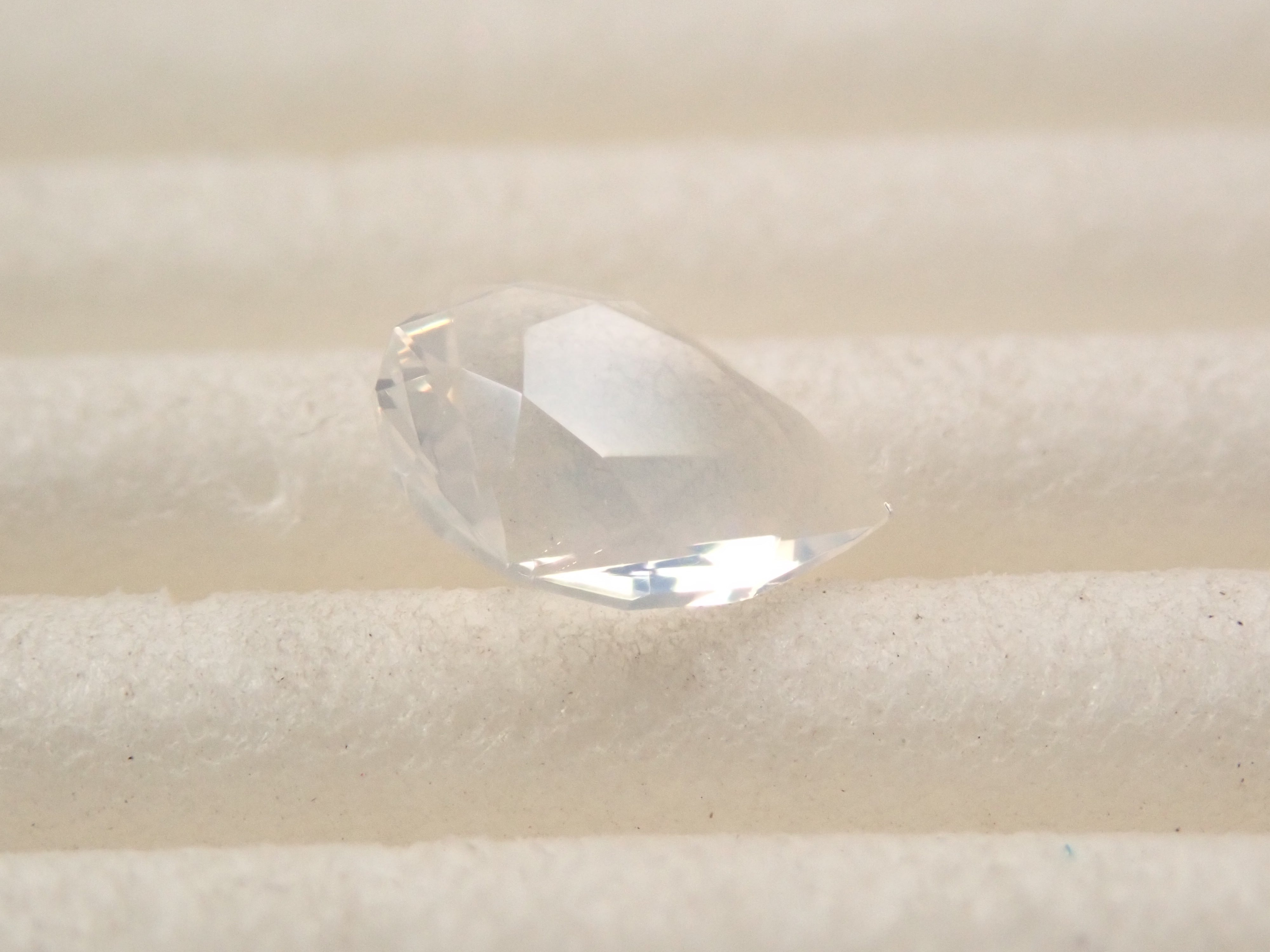 【12/14 22時販売】メキシコ産ウォーターオパール（ファセットカット） 0.402ctルース（コントラルスオパール）