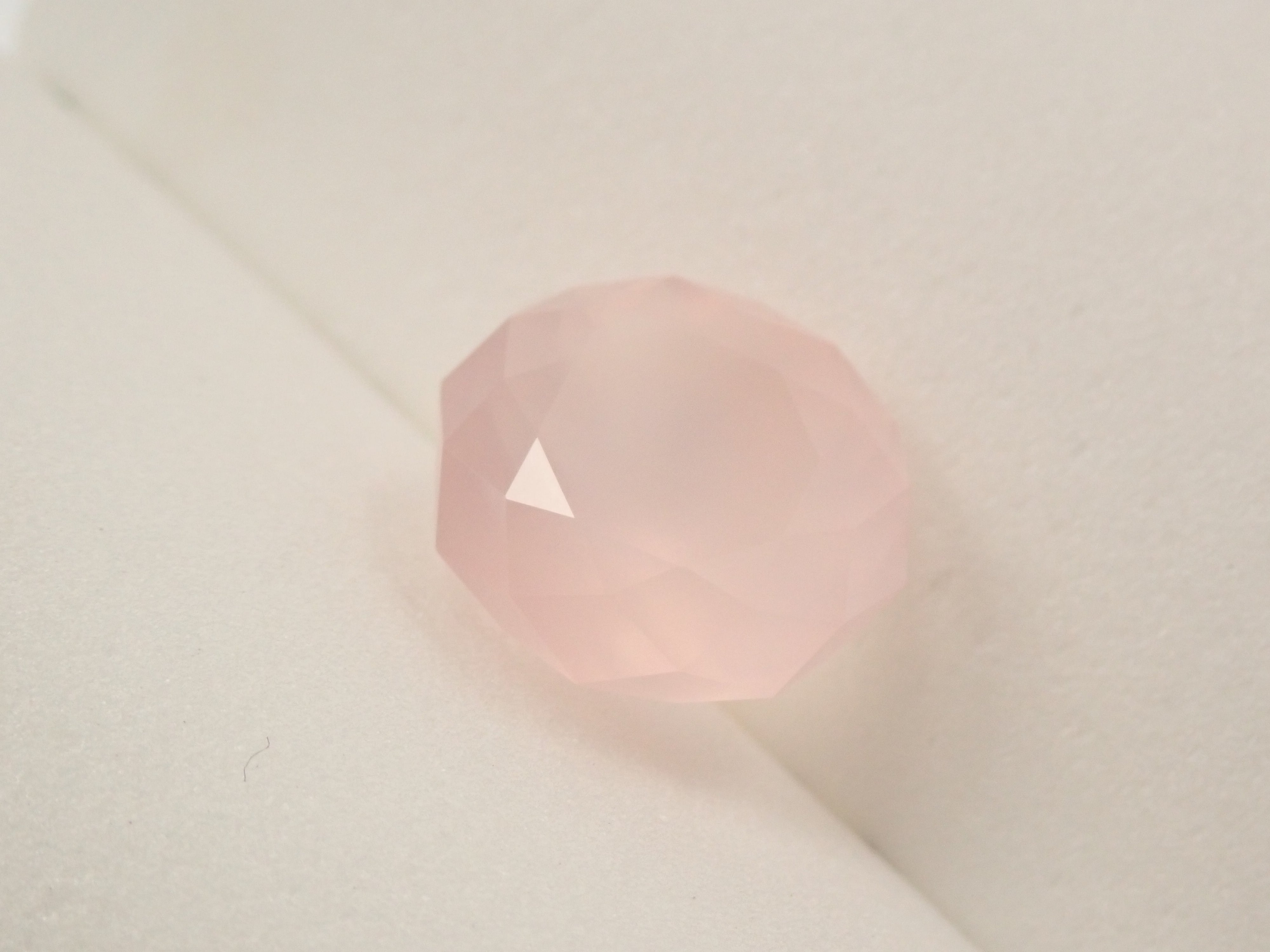 ローズクォーツ220mm ☆セールご奉仕品☆定番人気『愛の石』♡【85cmローズクオーツさざれ連