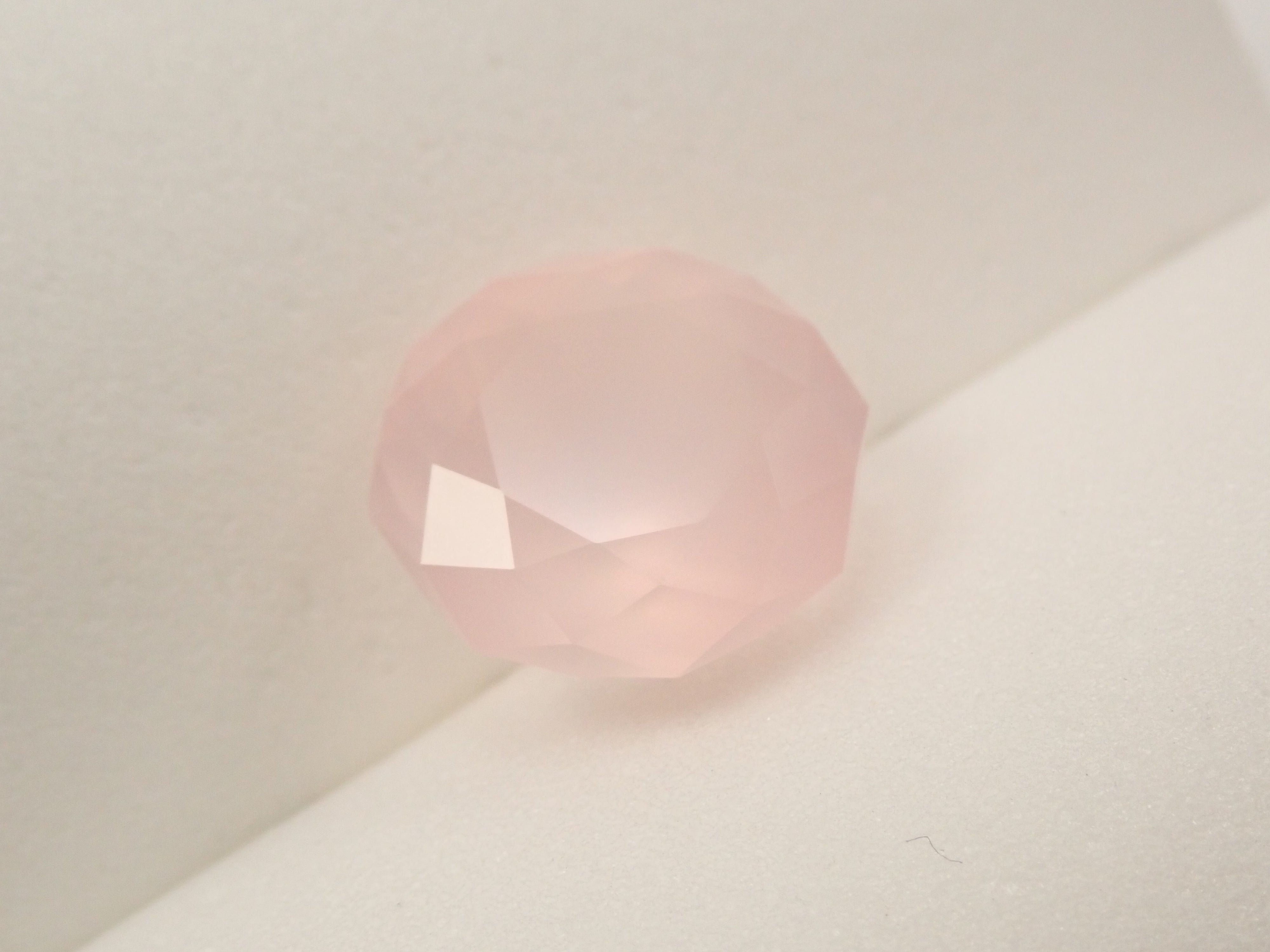 【12/16 22時販売】ブラジル産ローズクォーツ 4.019ctルース