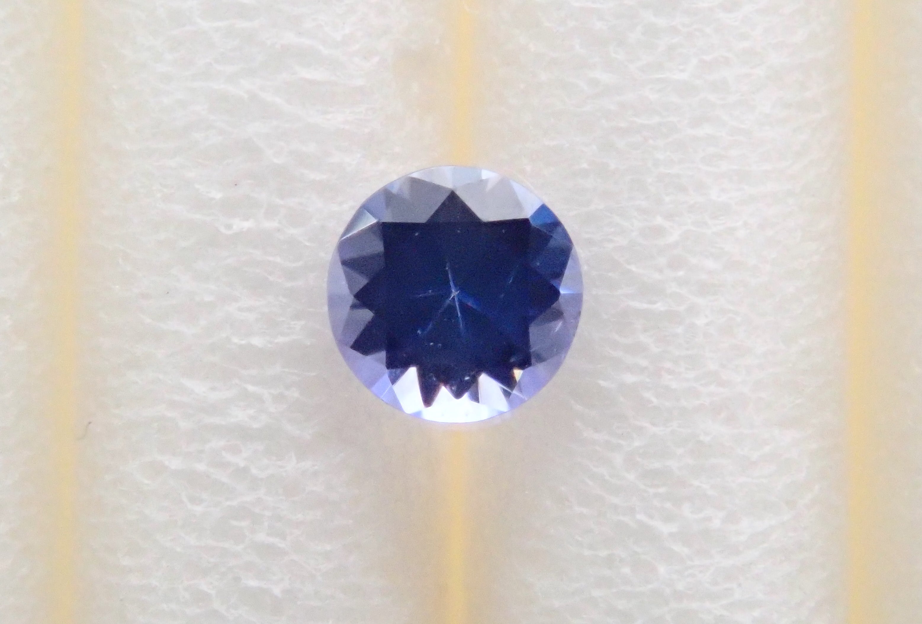 {Yurakucho Marui 20240725} Benitoite 2.5mm/0.064ct loose stone