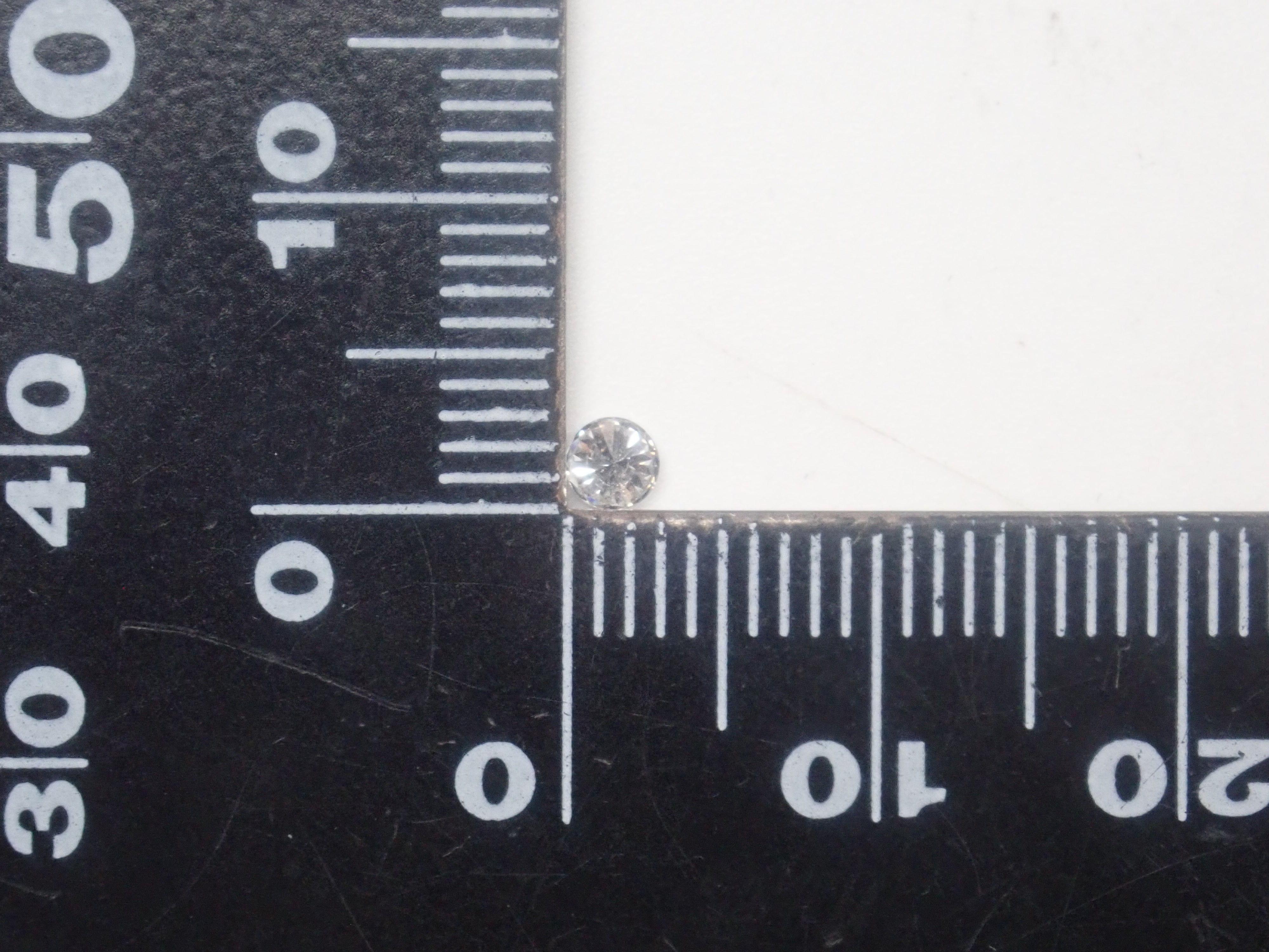 【12/20 22時販売】《限定11石》4万円相当のVVS/4mm、VS/3mmなど含むダイヤモンドガチャ《複数購入割引有》