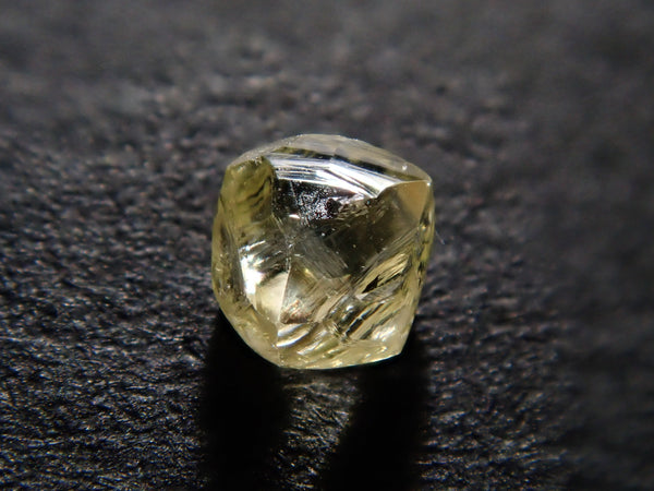 ダイヤモンド 0.142ct原石