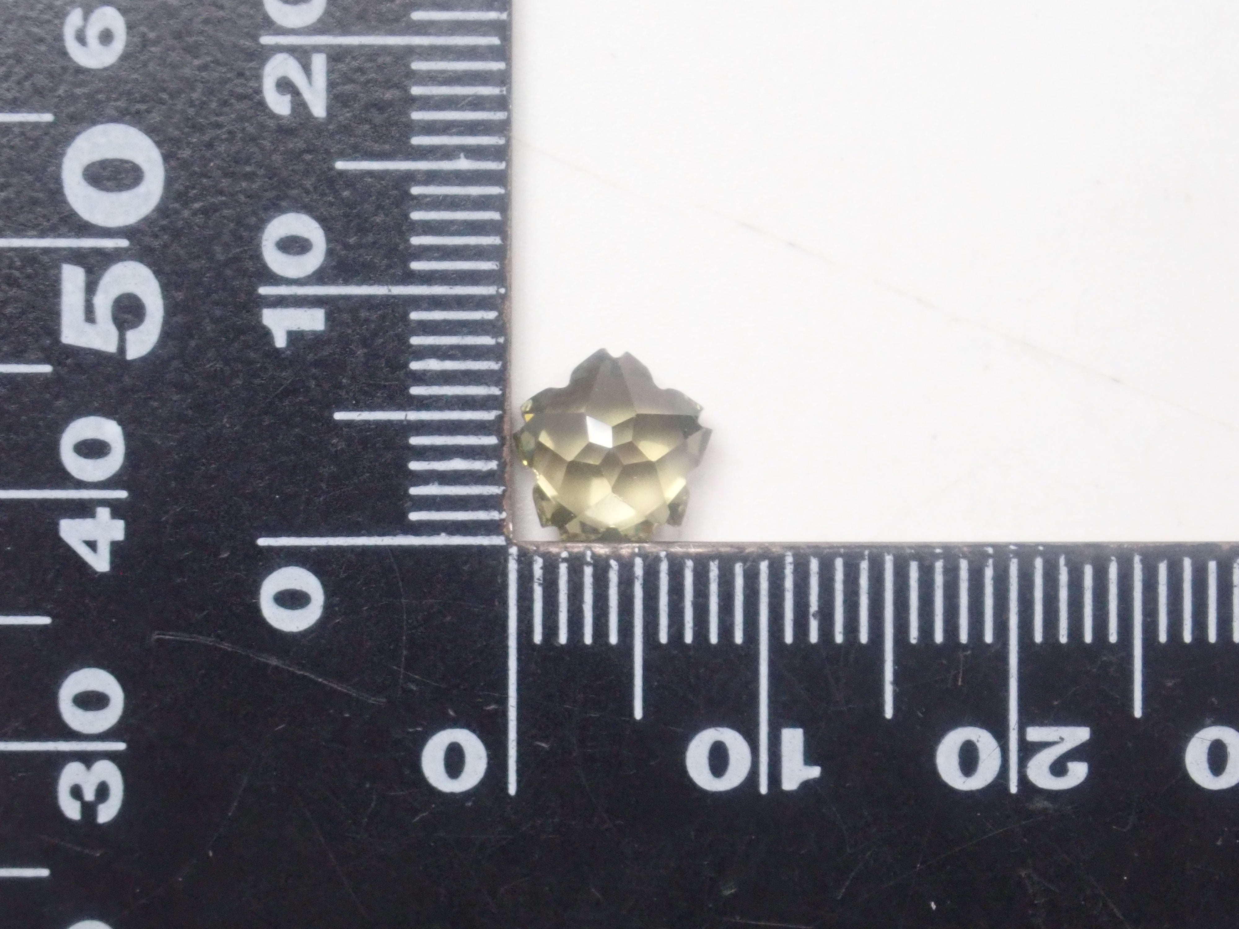 [/ On sale at 10pm] [Limited to 18 stones] Zircon Gacha - Win Koshu Precious Stones, Clover In, and Sakura Shapes [Multiple purchase discounts available]