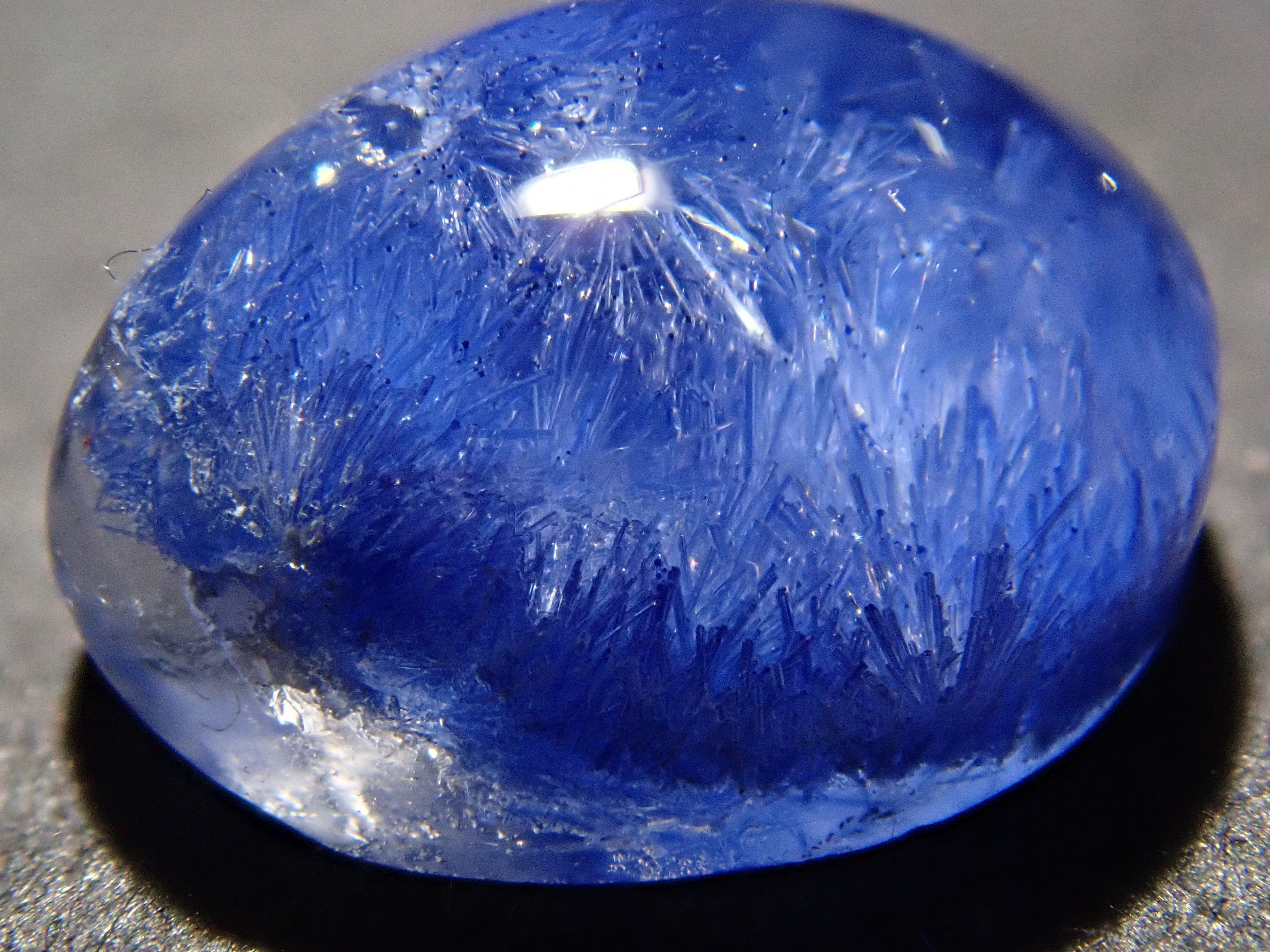 【12/17 22時販売】ブラジル産デュモルチェライトインクォーツ 1.924ctルース