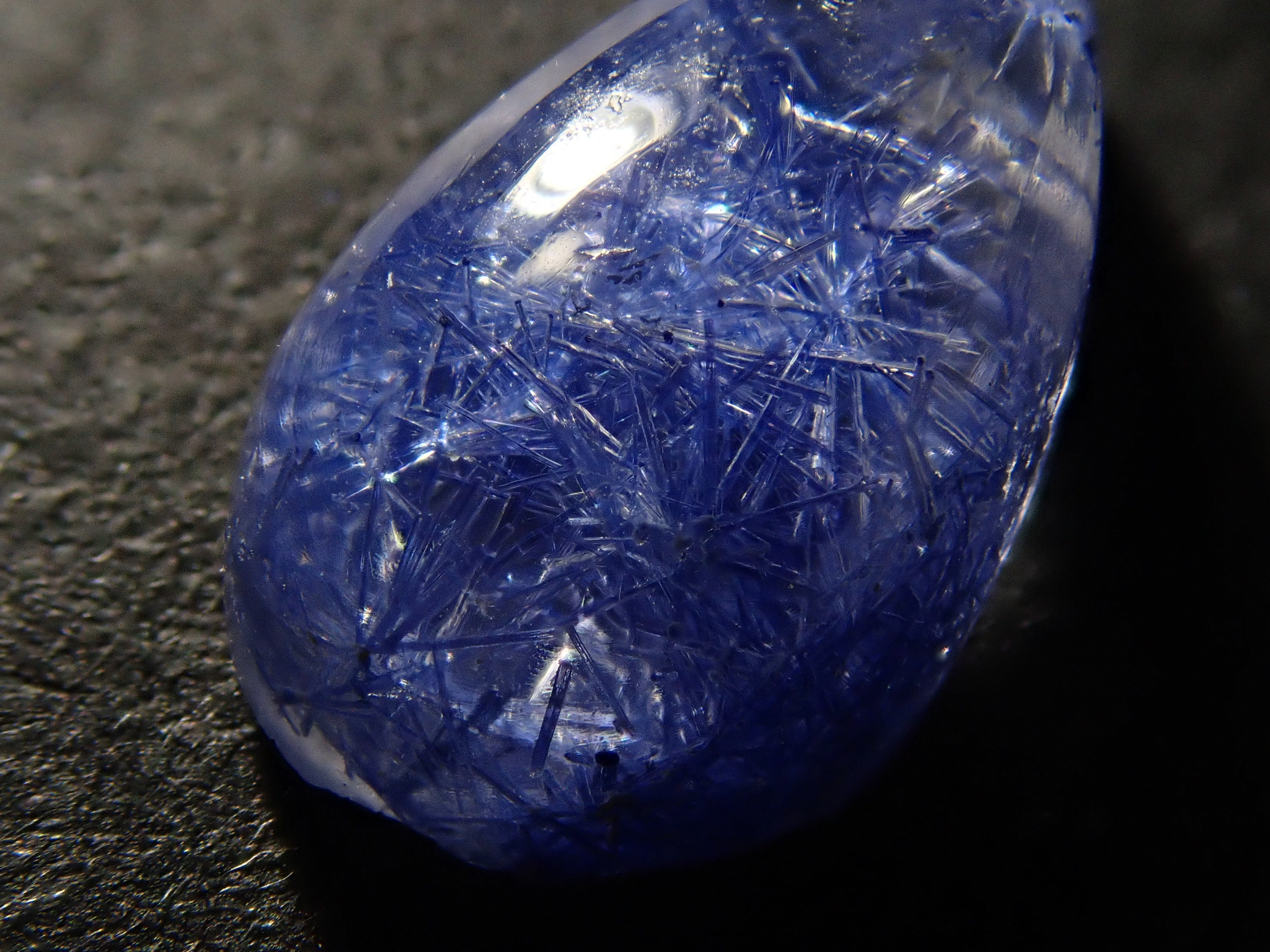 【12/17 22時販売】ブラジル産デュモルチェライトインクォーツ 2.012ctルース