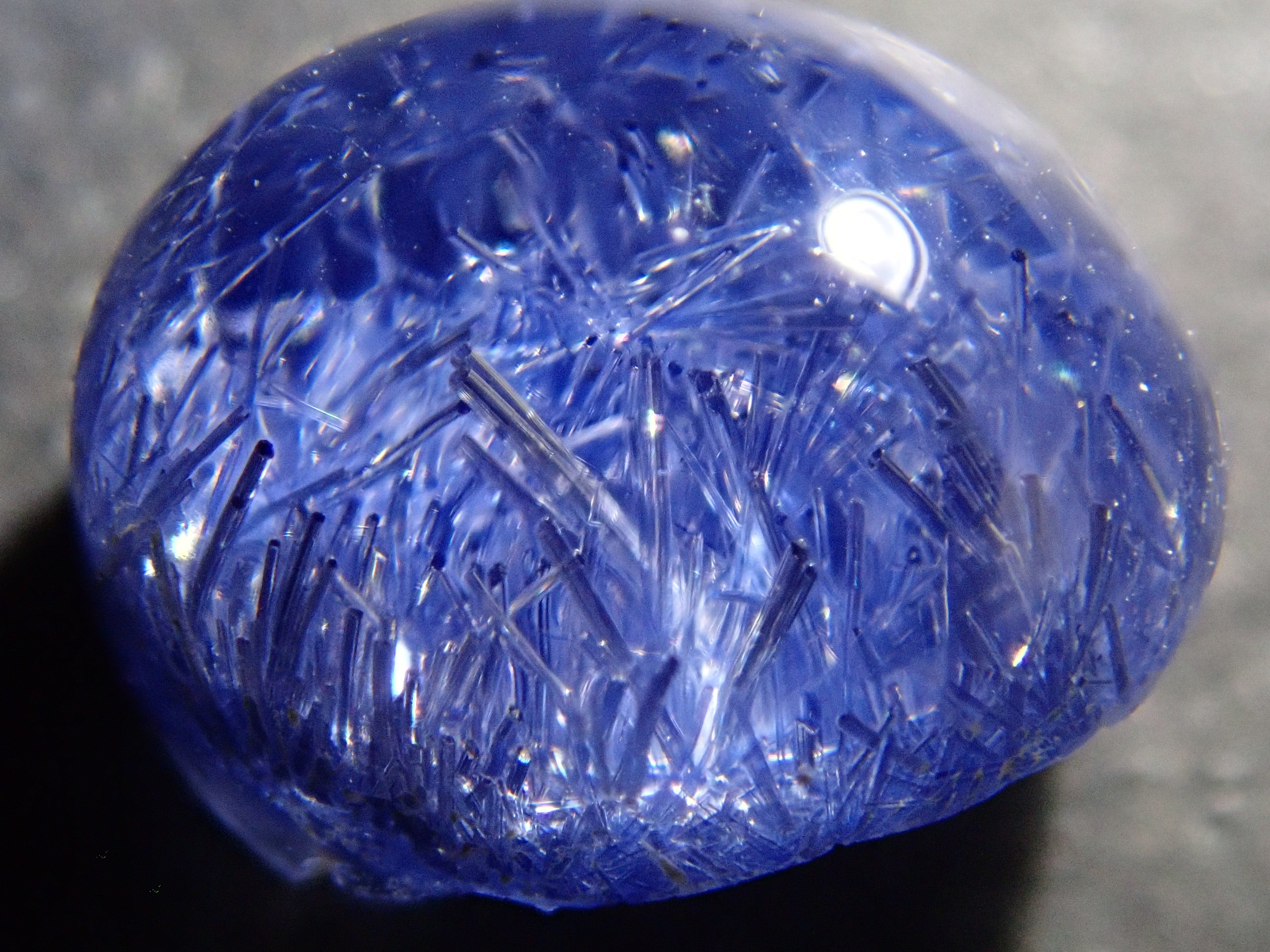 [12561680] Brazilian Dumortierite in Quartz 1.995ct Loose Stone