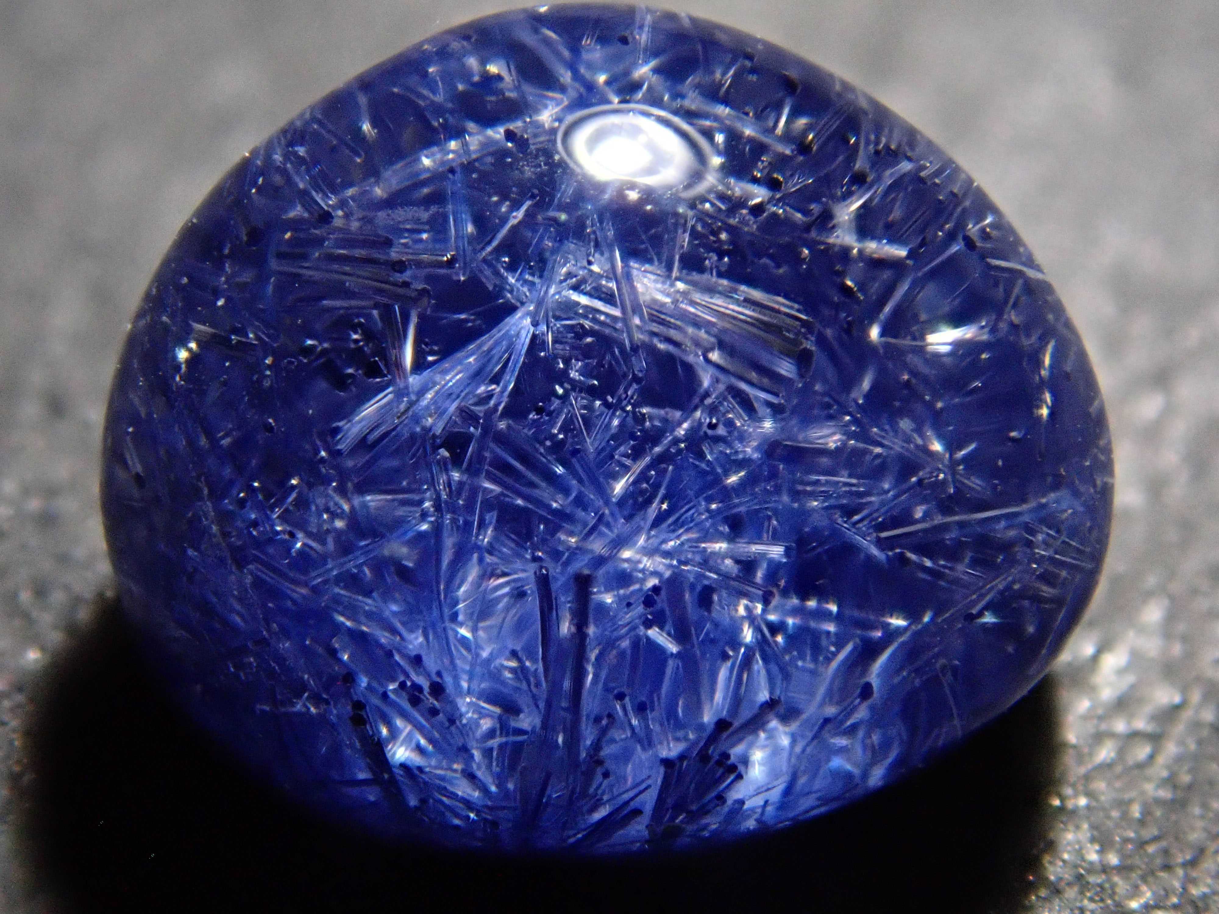 [12561680] Brazilian Dumortierite in Quartz 1.995ct Loose Stone