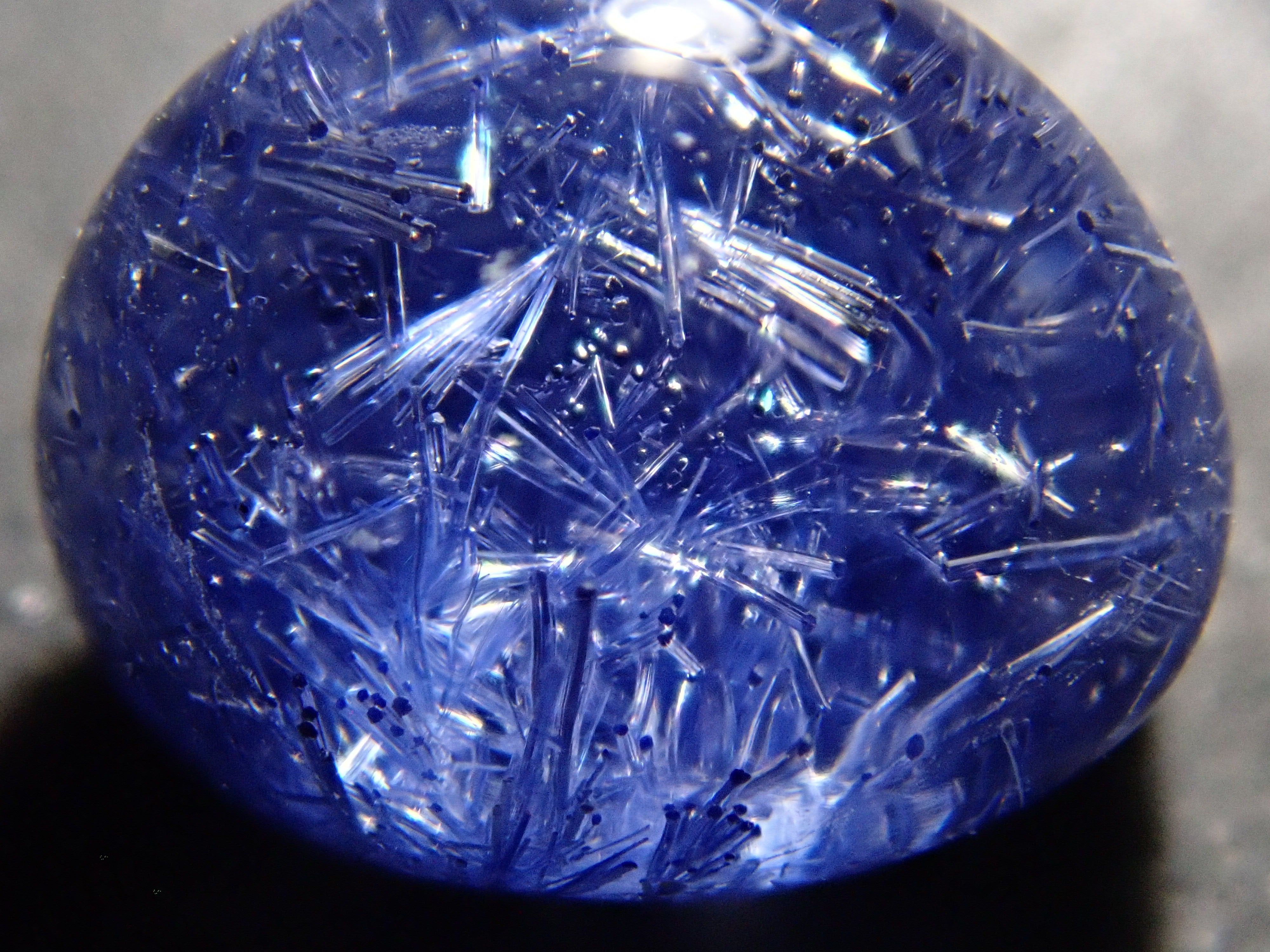 [12561680] Brazilian Dumortierite in Quartz 1.995ct Loose Stone