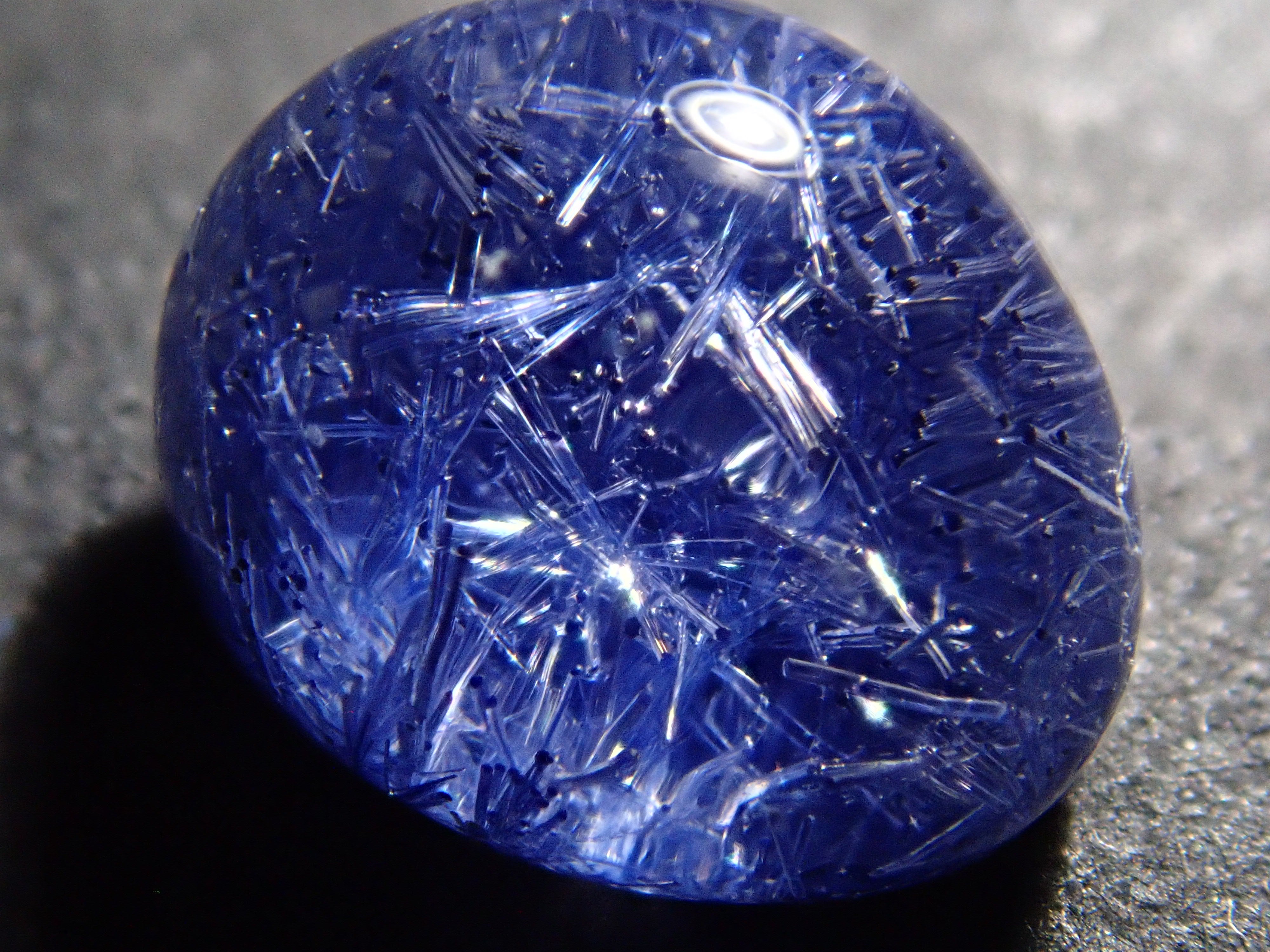 [12561680] Brazilian Dumortierite in Quartz 1.995ct Loose Stone