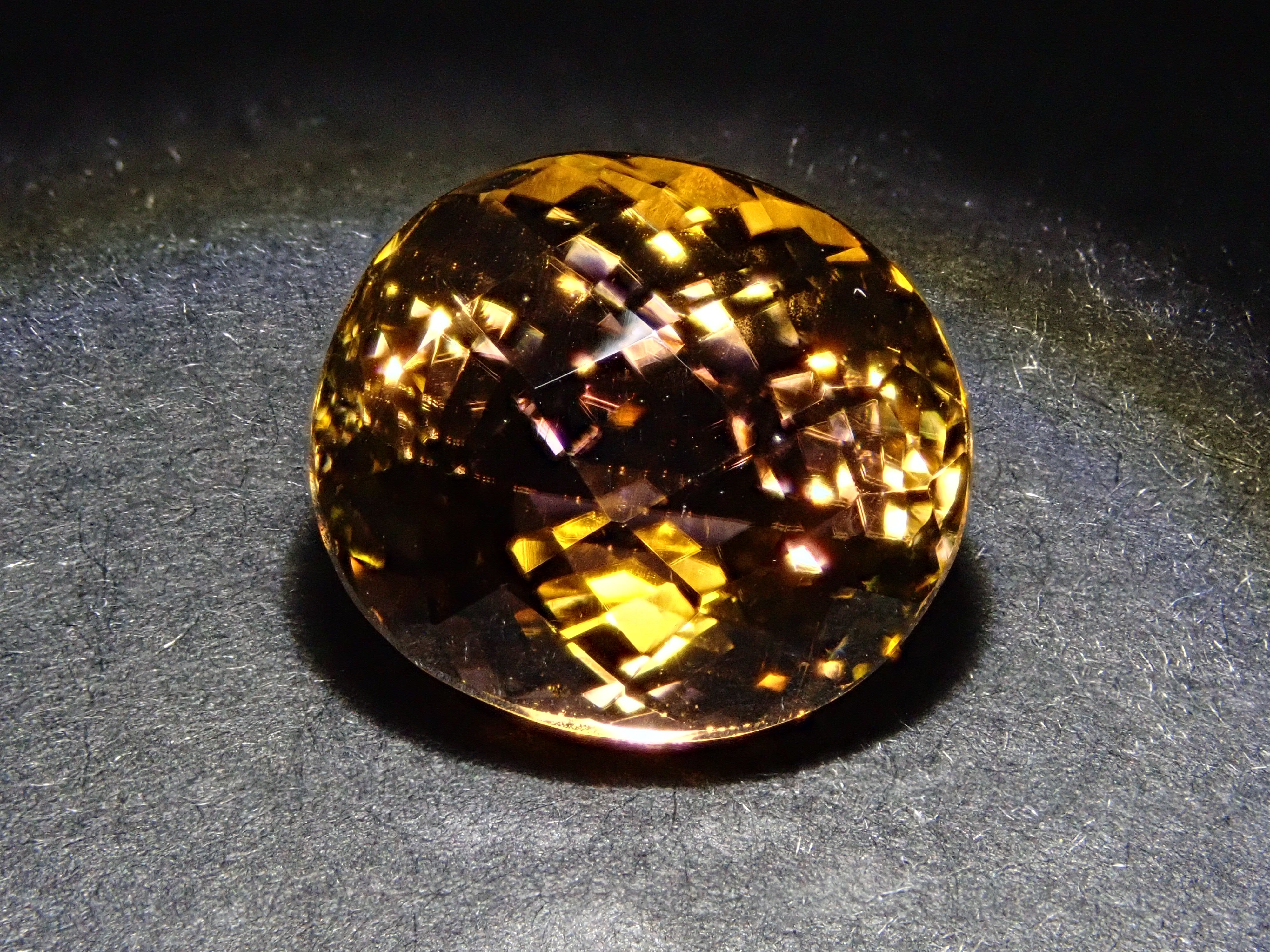 [12561686] Zambian Bicolor Tourmaline 6.536ct Loose