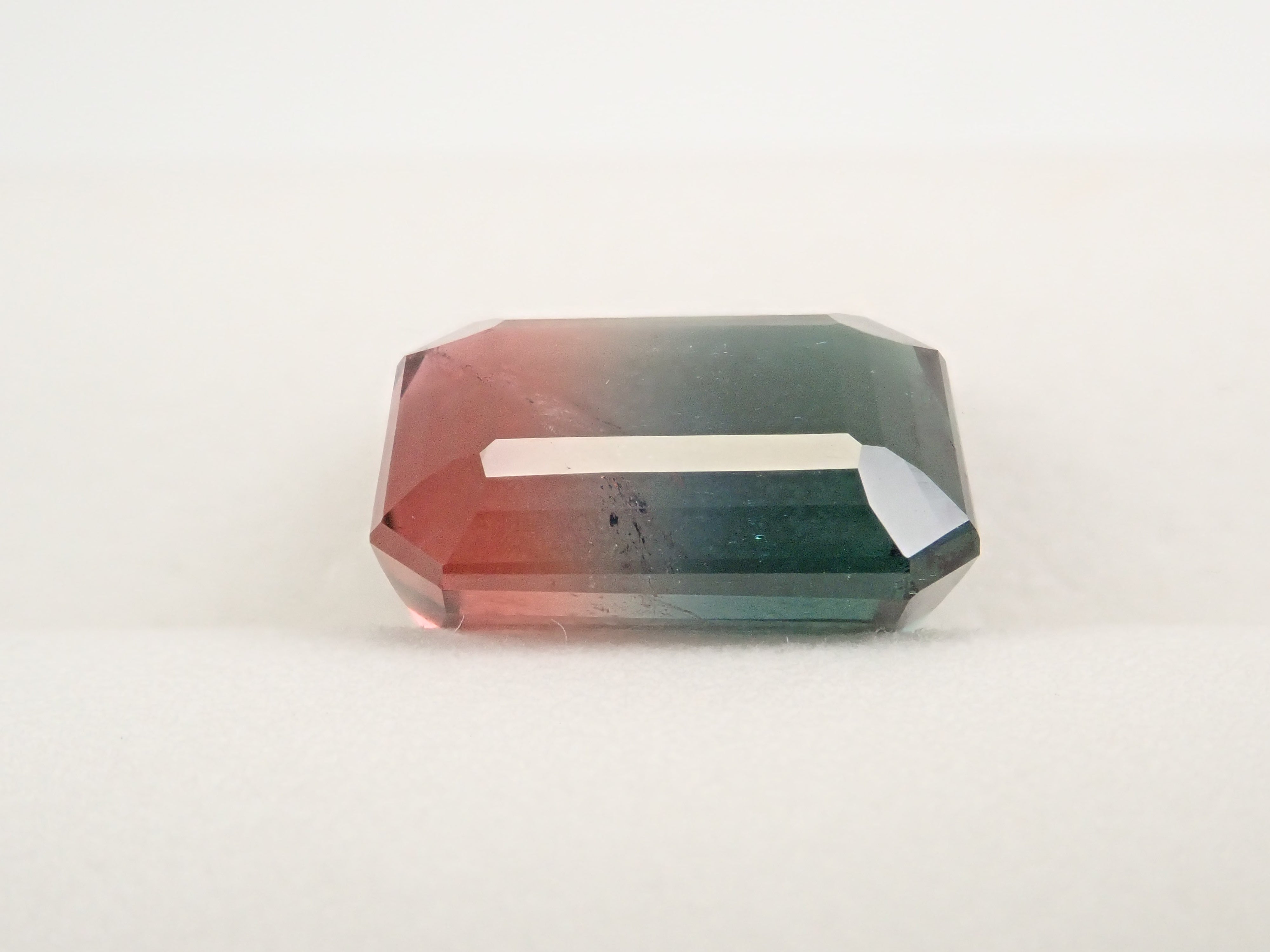 [12561688] Brazilian Bicolor Tourmaline 7.268ct Loose