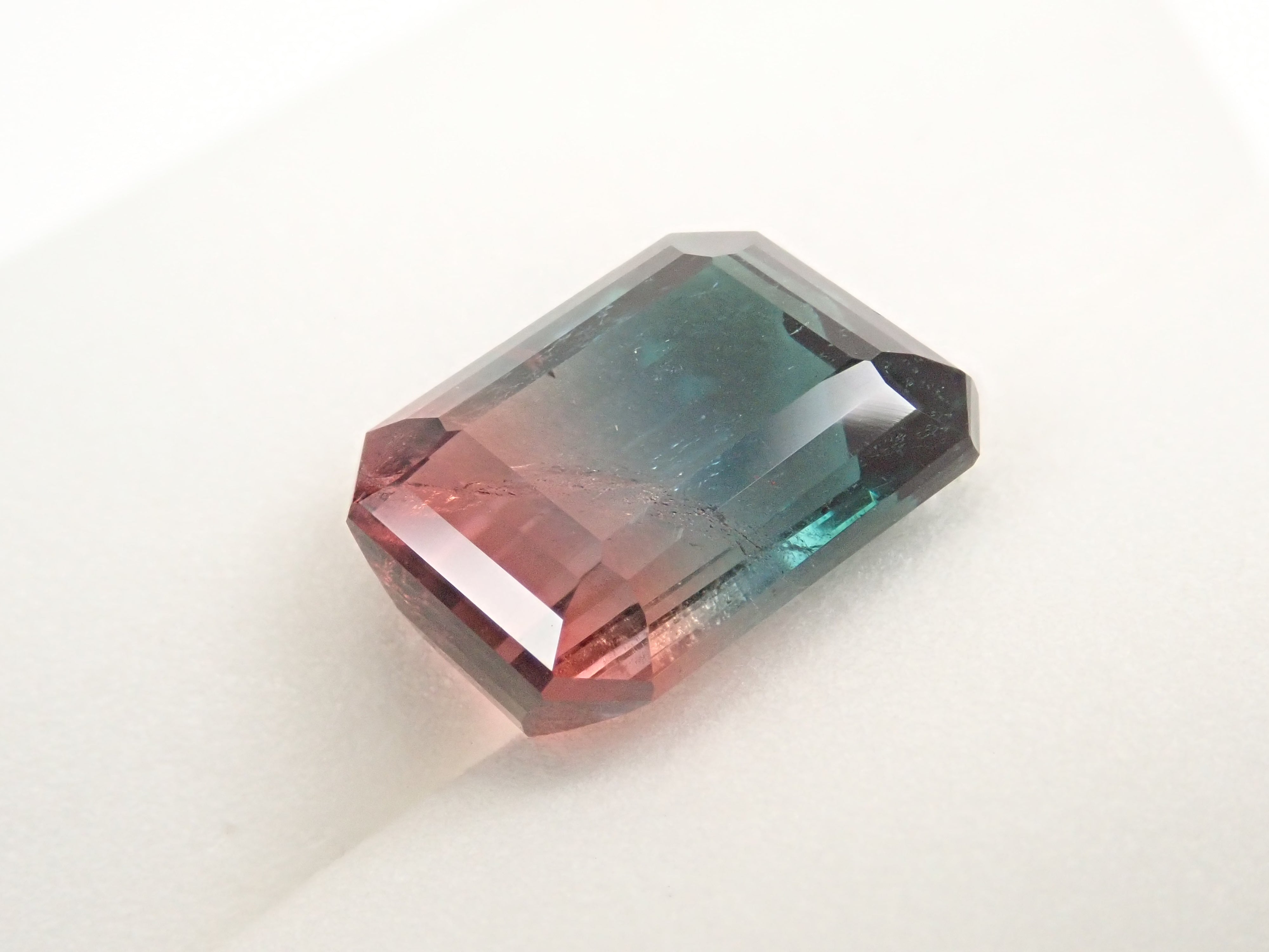[12561688] Brazilian Bicolor Tourmaline 7.268ct Loose