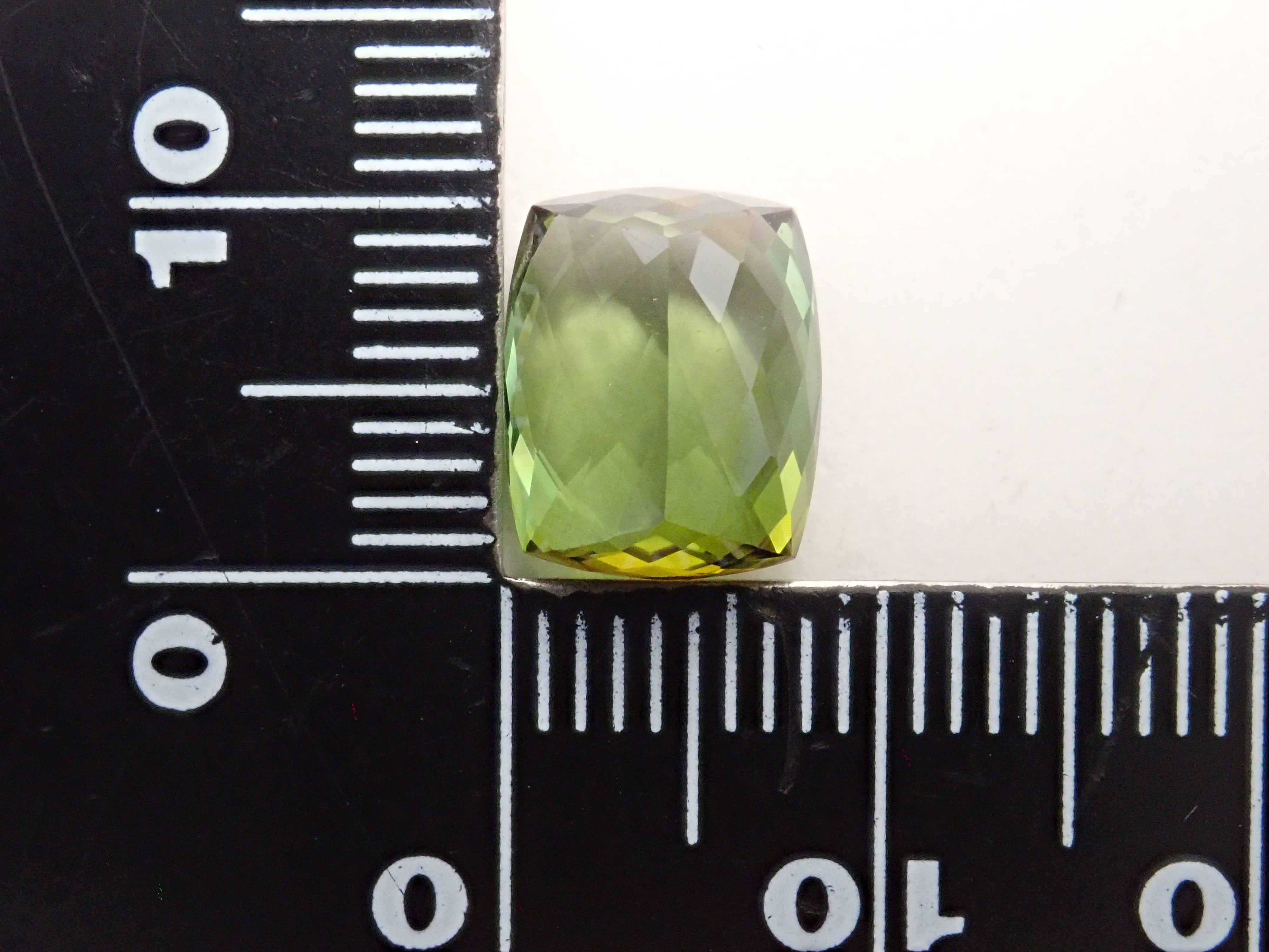 【抽選販売0117_07】ザンビア産バイカラートルマリン 4.142ctルース