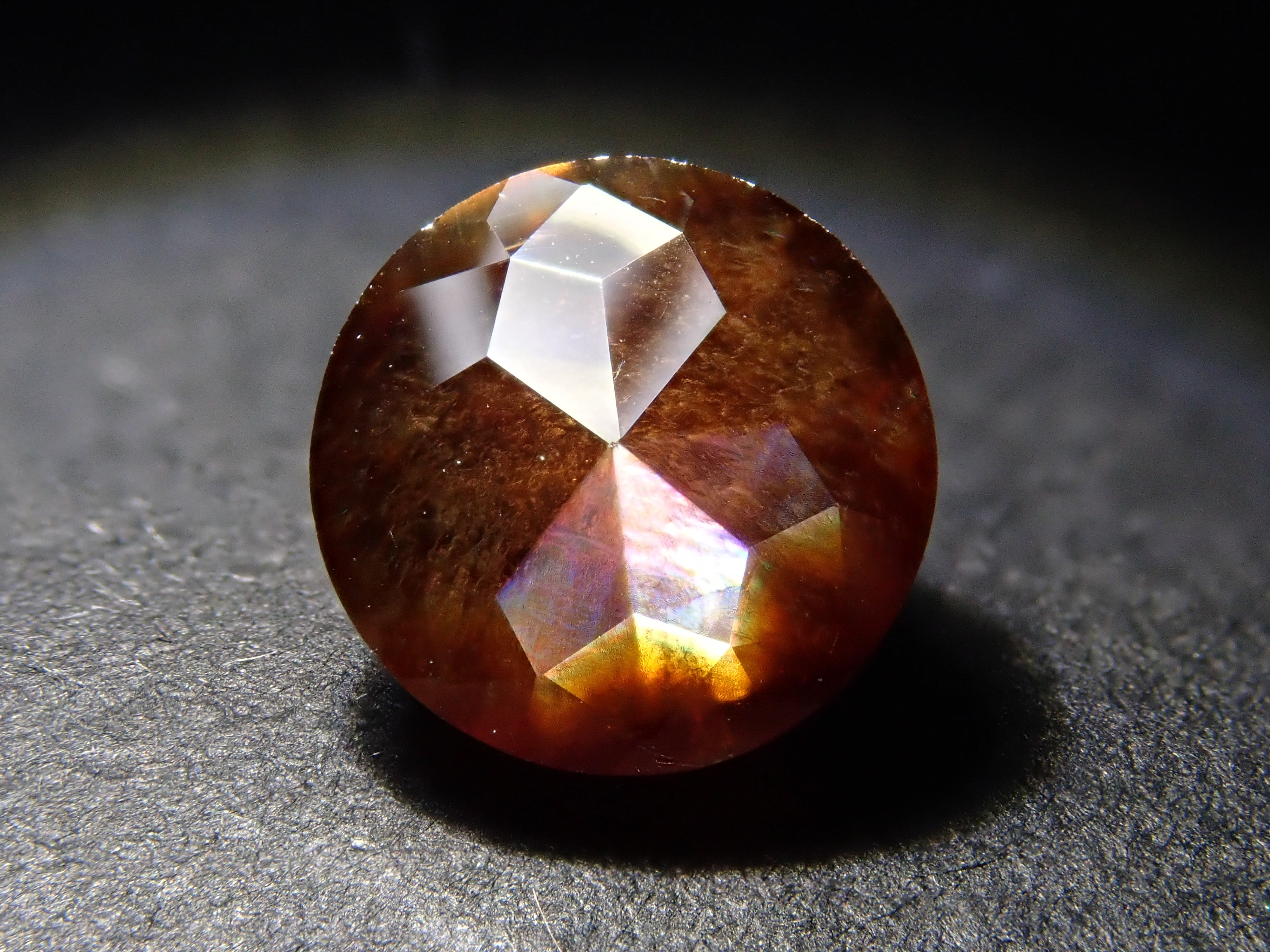 レインボーガーネット - 通販｜宝石鑑定士が運営【カラッツSTORE】